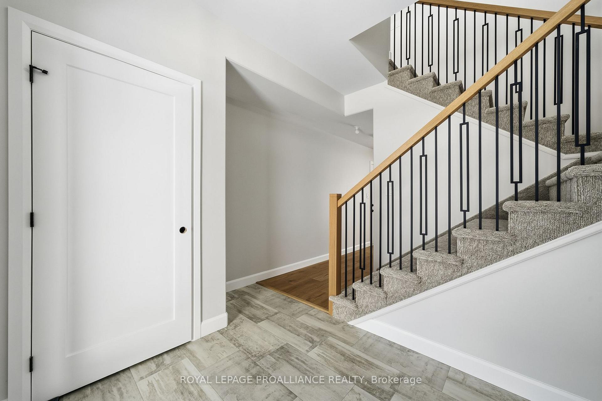 Photo 6 of 91 Raycroft Drive, Belleville, Thurlow Ward — HOMEH