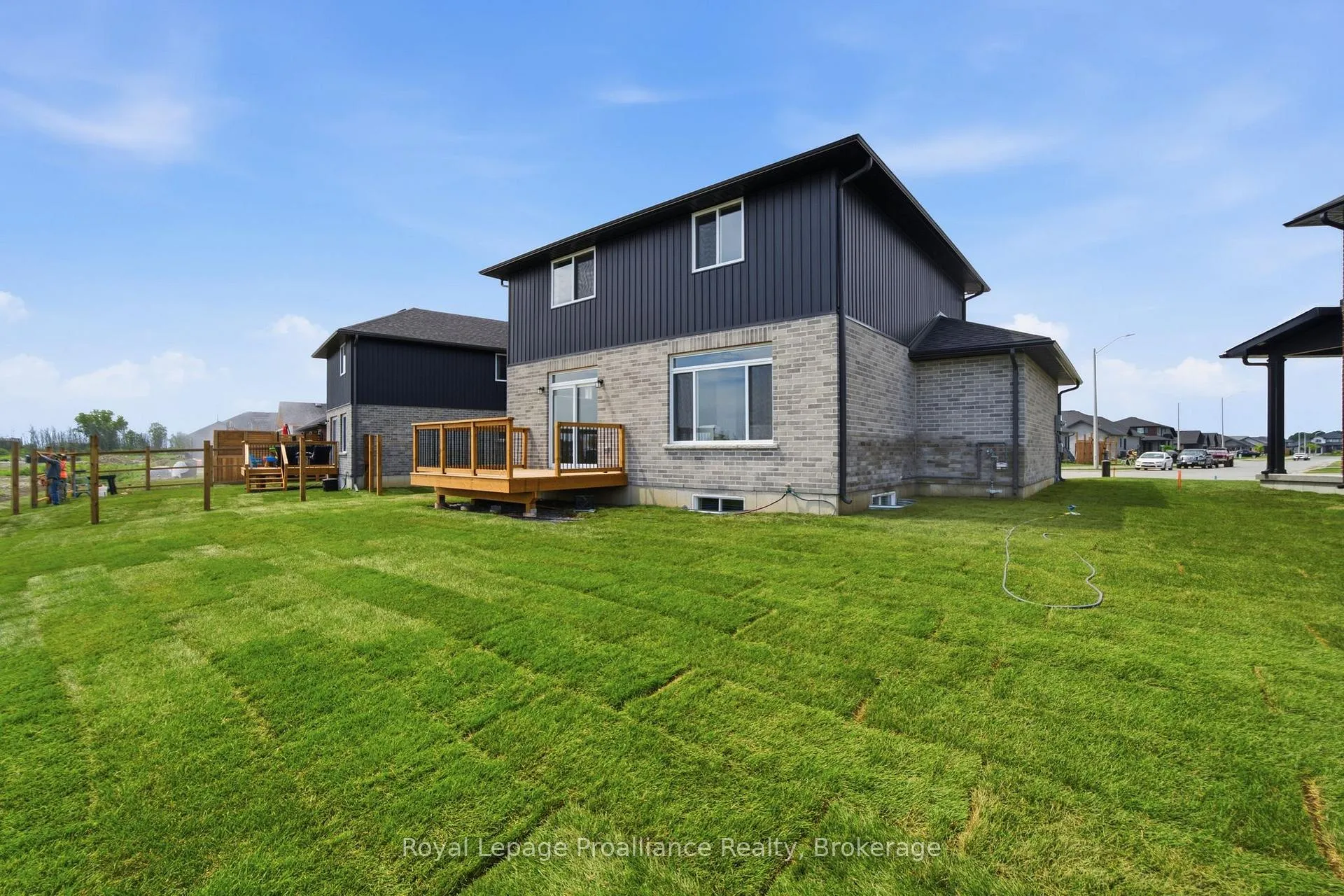Photo 28 of 91 Raycroft Drive, Belleville, Thurlow Ward — HOMEH
