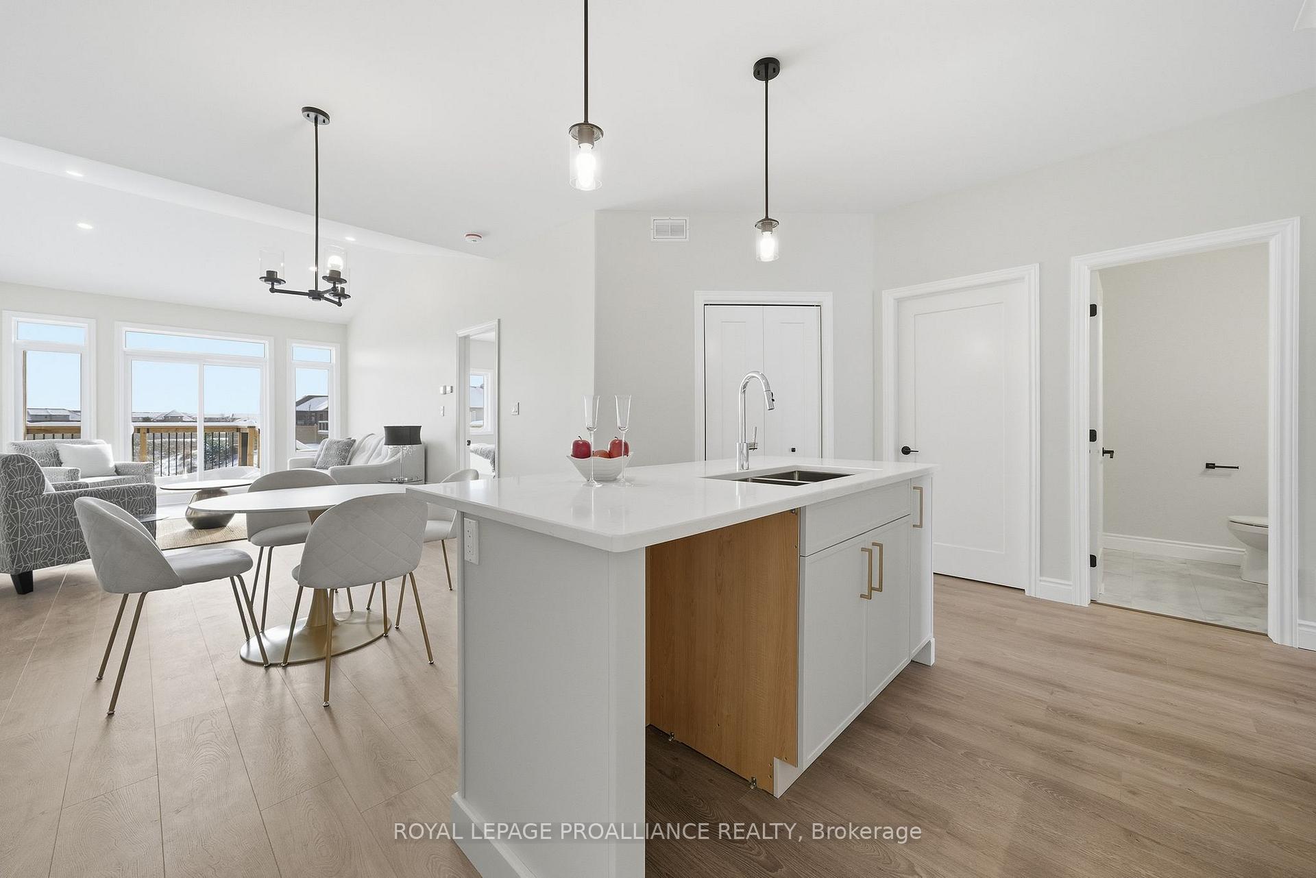 Photo 8 of 62 Raycroft Drive, Belleville, Thurlow Ward — HOMEH