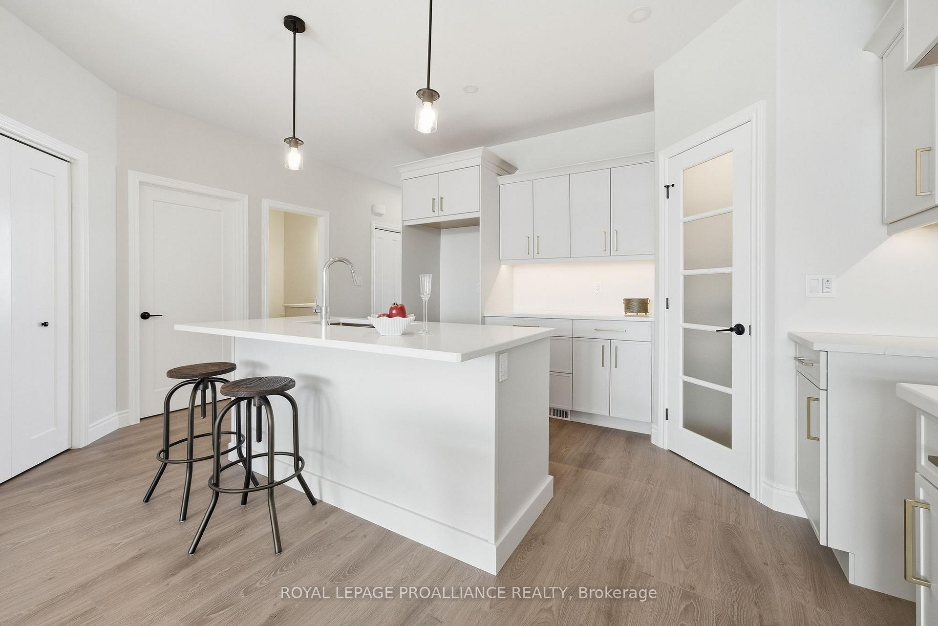 Photo 10 of 62 Raycroft Drive, Belleville, Thurlow Ward — HOMEH