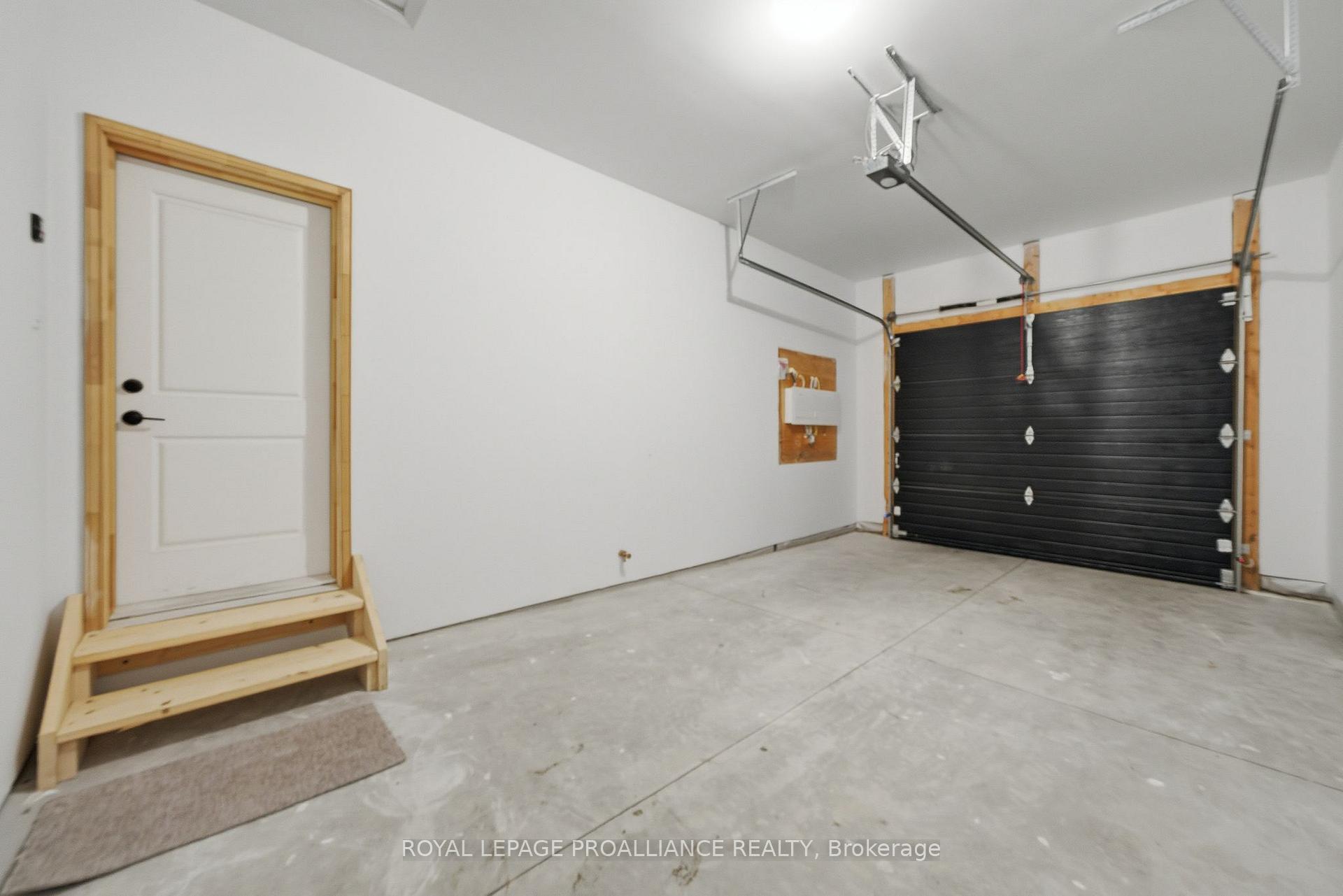 Photo 19 of 62 Raycroft Drive, Belleville, Thurlow Ward — HOMEH
