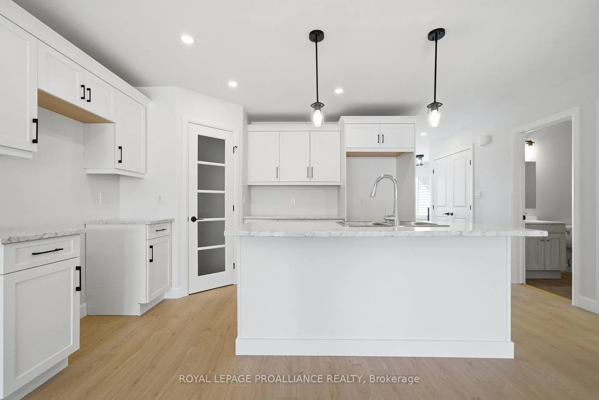 Photo 11 of 59 Sandhu Crescent, Belleville, Belleville Ward — HOMEH