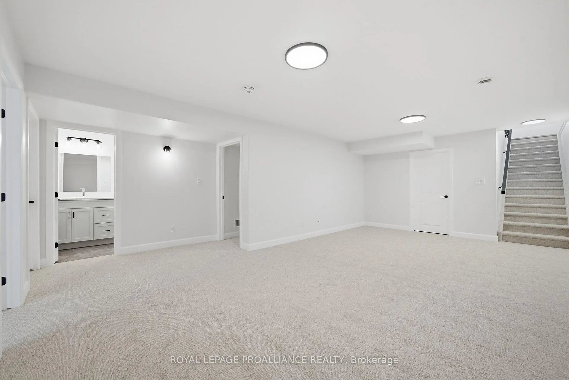 Photo 26 of 59 Sandhu Crescent, Belleville, Belleville Ward — HOMEH