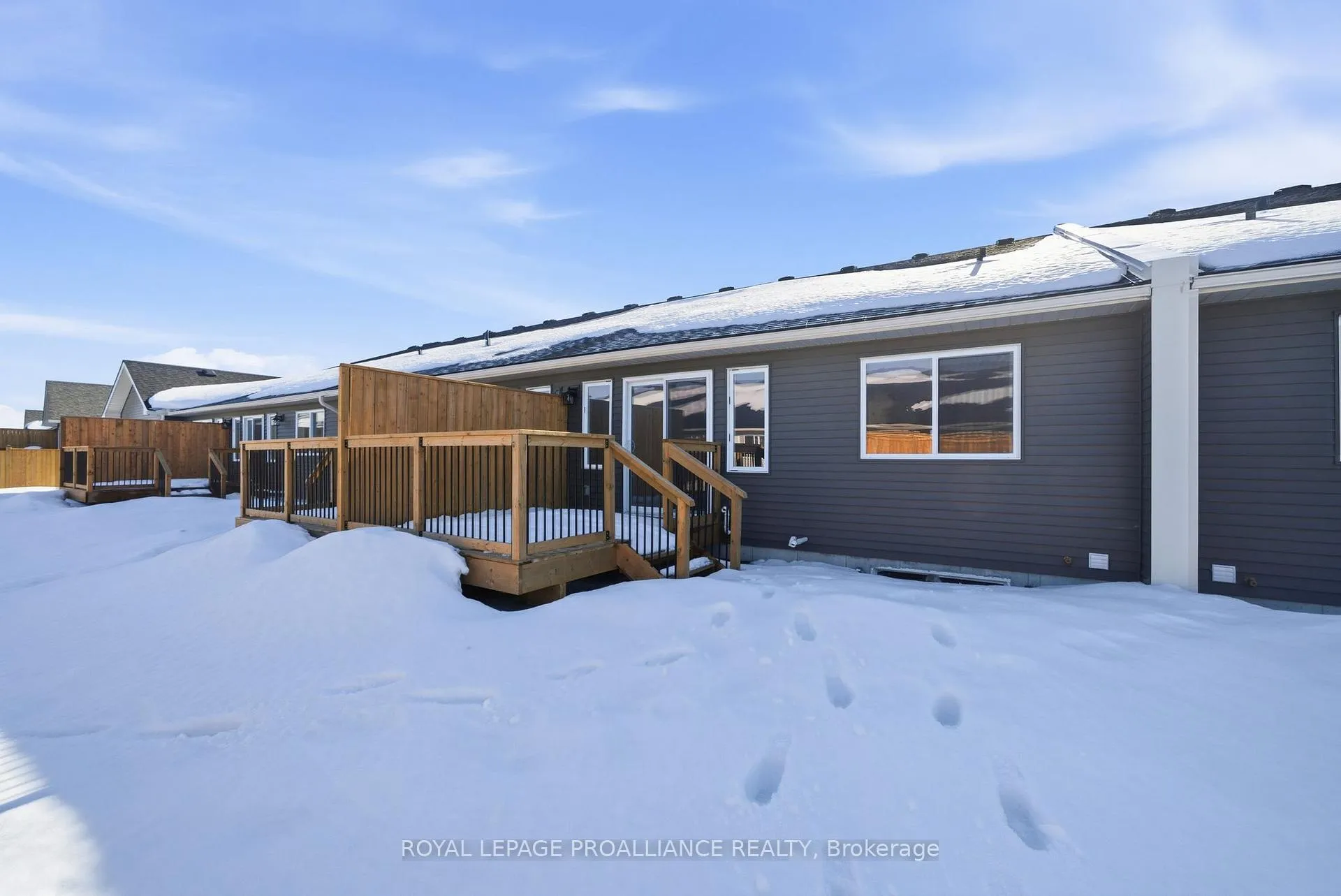 Photo 33 of 59 Sandhu Crescent, Belleville, Belleville Ward — HOMEH