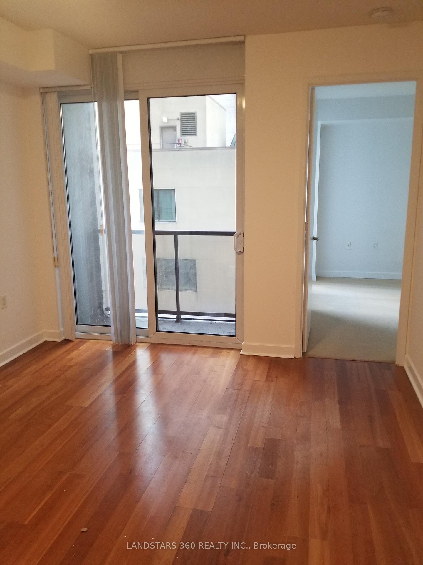 Photo 4 of Unit 701, 85 Bloor Street E, Toronto, Church-Yonge Corridor — HOMEH