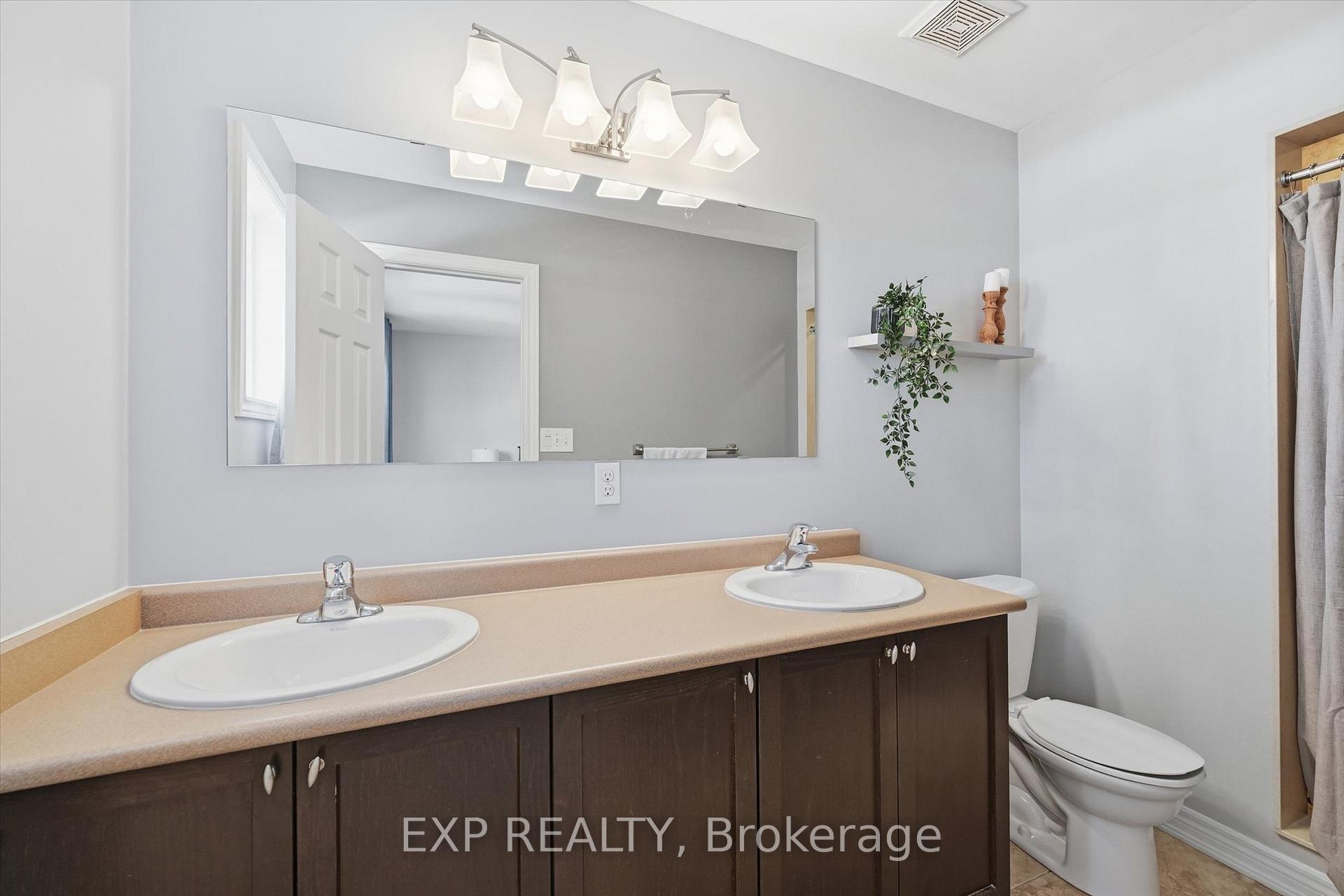 Photo 32 of 45 Browview Drive, Hamilton, Waterdown — HOMEH