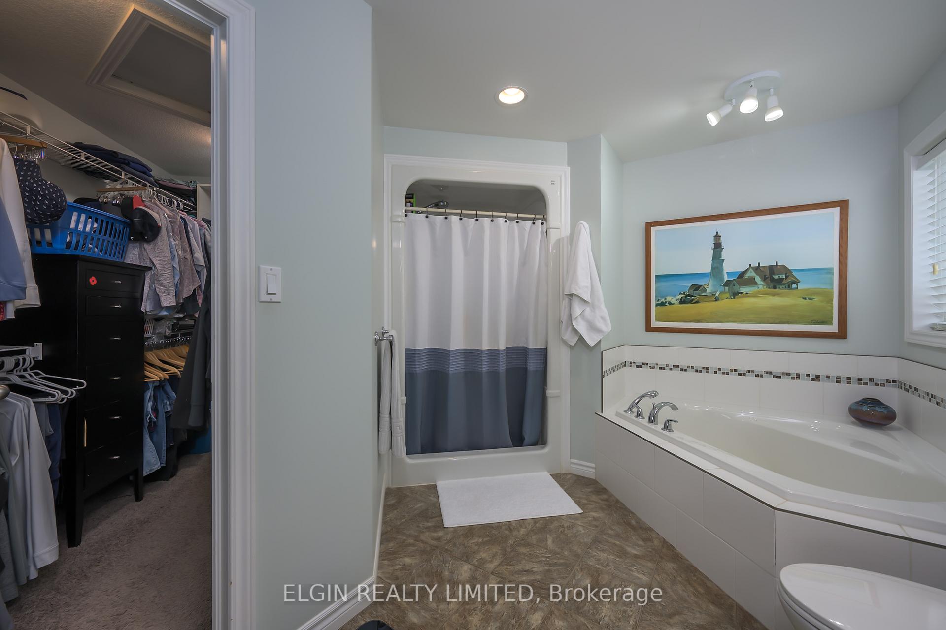 Photo 34 of 10 Kingfisher Court, St. Thomas — HOMEH
