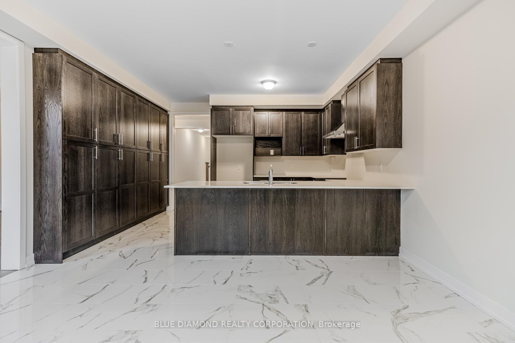 Photo 18 of 1483 Wellwood Terrace, Milton, Cobban — HOMEH
