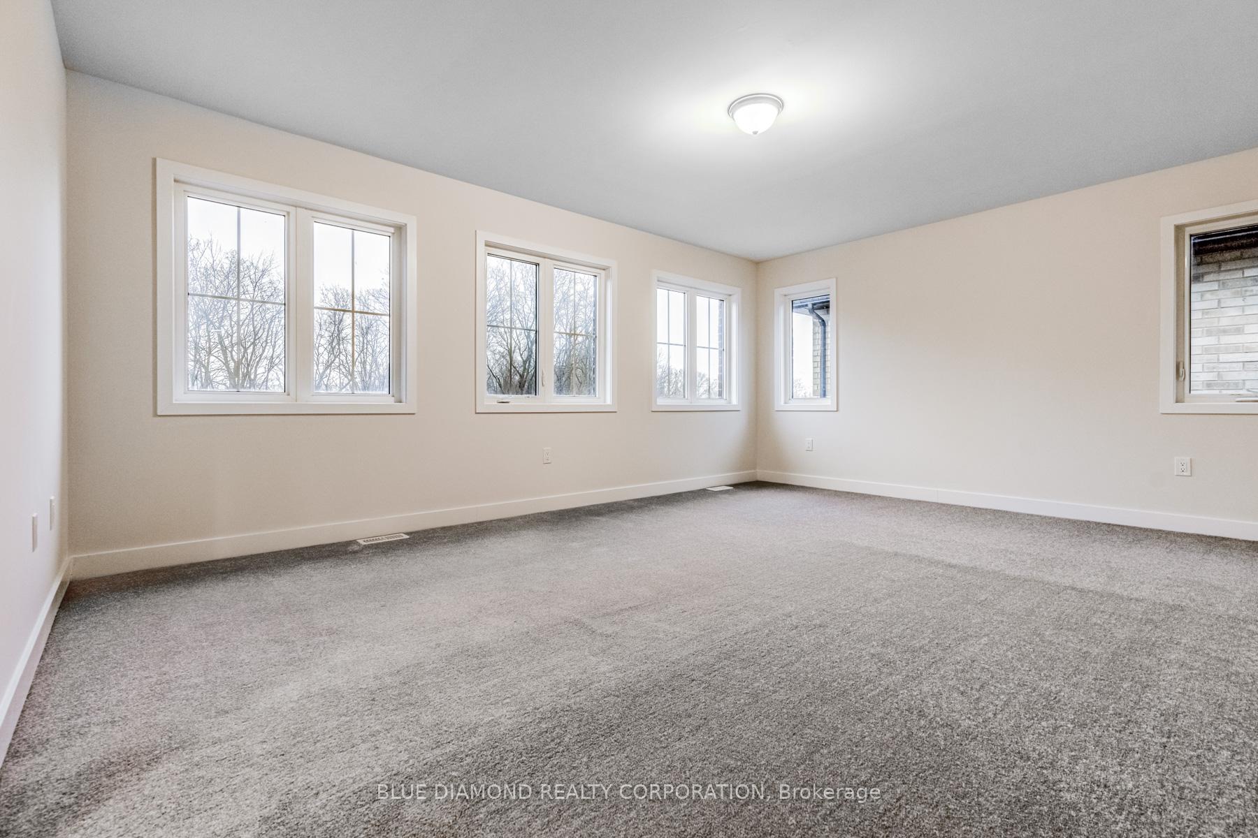 Photo 9 of 1483 Wellwood Terrace, Milton, Cobban — HOMEH