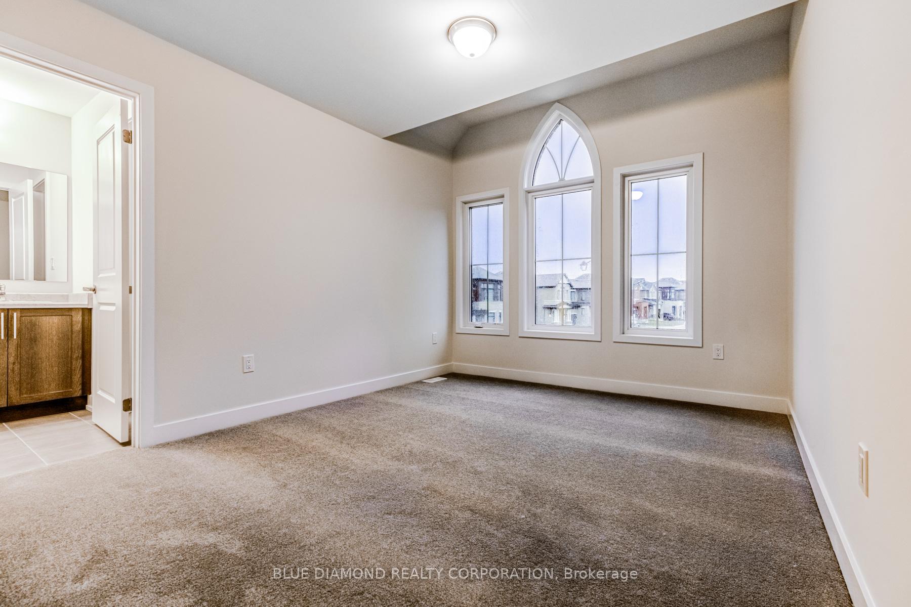 Photo 19 of 1483 Wellwood Terrace, Milton, Cobban — HOMEH