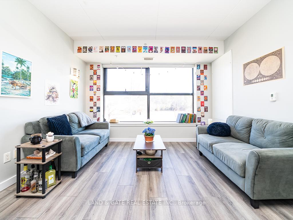 Photo 9 of Unit 102, 1291 Gordon Street, Guelph, Kortright West — HOMEH