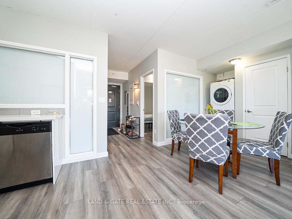 Photo 4 of Unit 102, 1291 Gordon Street, Guelph, Kortright West — HOMEH