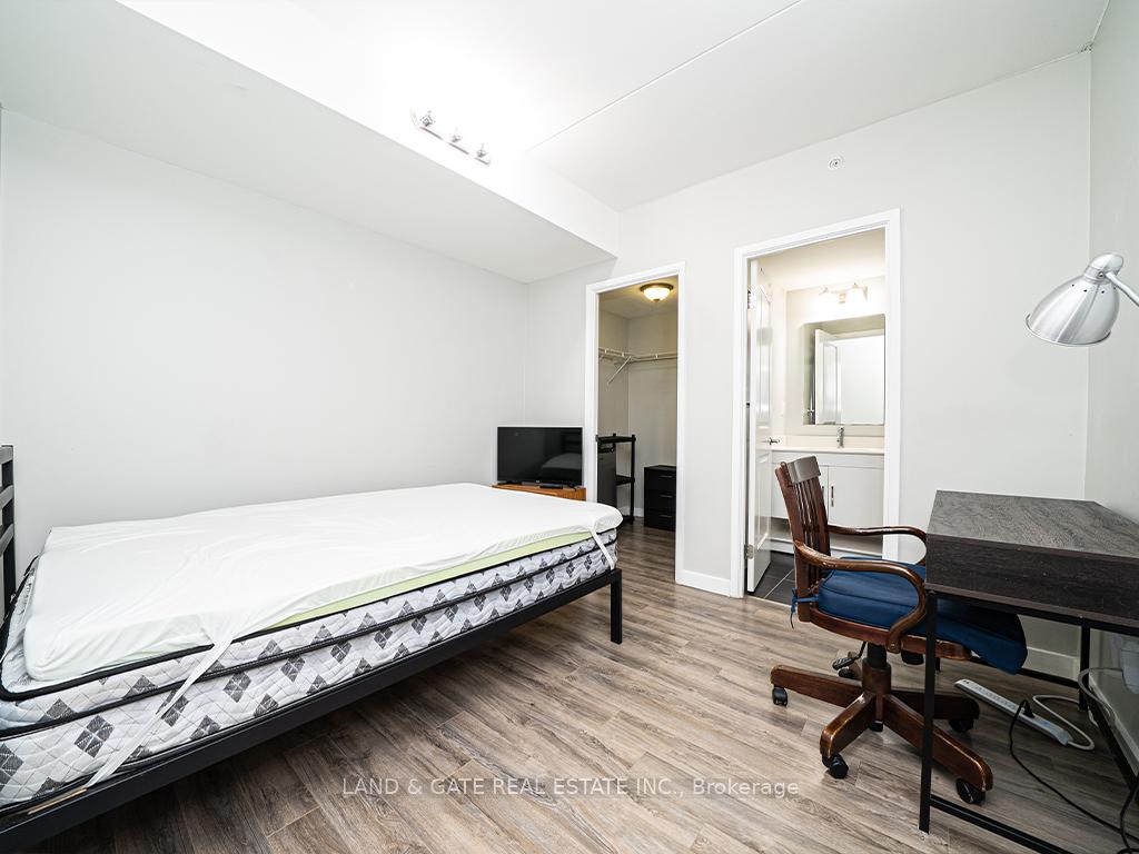 Photo 8 of Unit 102, 1291 Gordon Street, Guelph, Kortright West — HOMEH