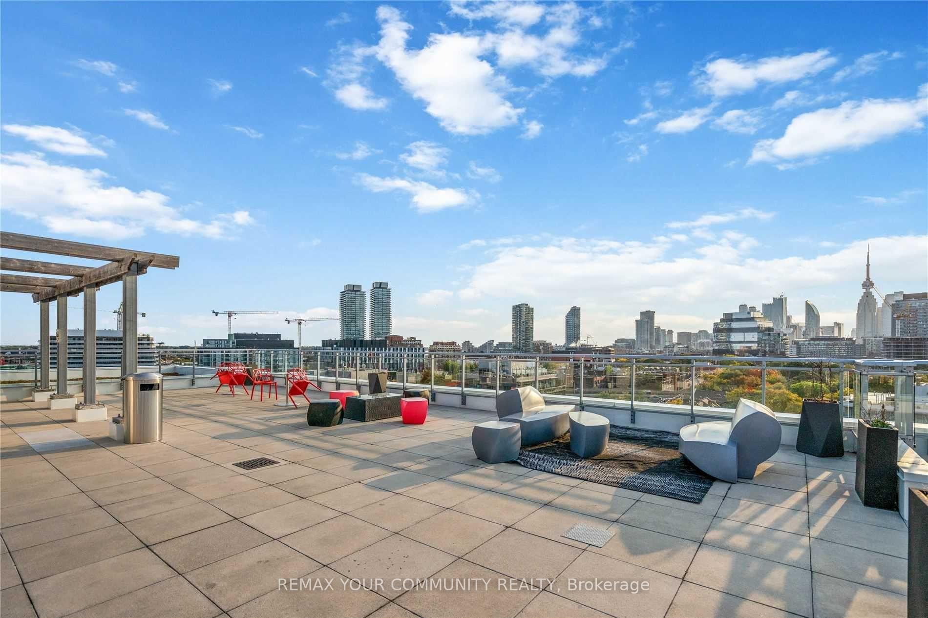 Photo 11 of Unit 304, 569 King Street E, Toronto, Moss Park — HOMEH