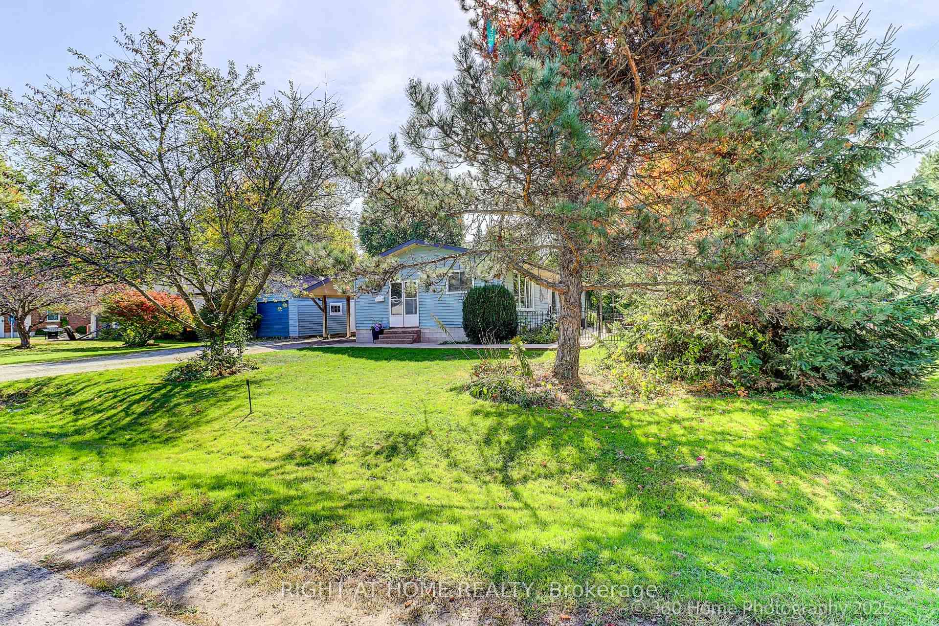 Photo 3 of 209 Wynhurst Road, Georgina, Keswick South — HOMEH