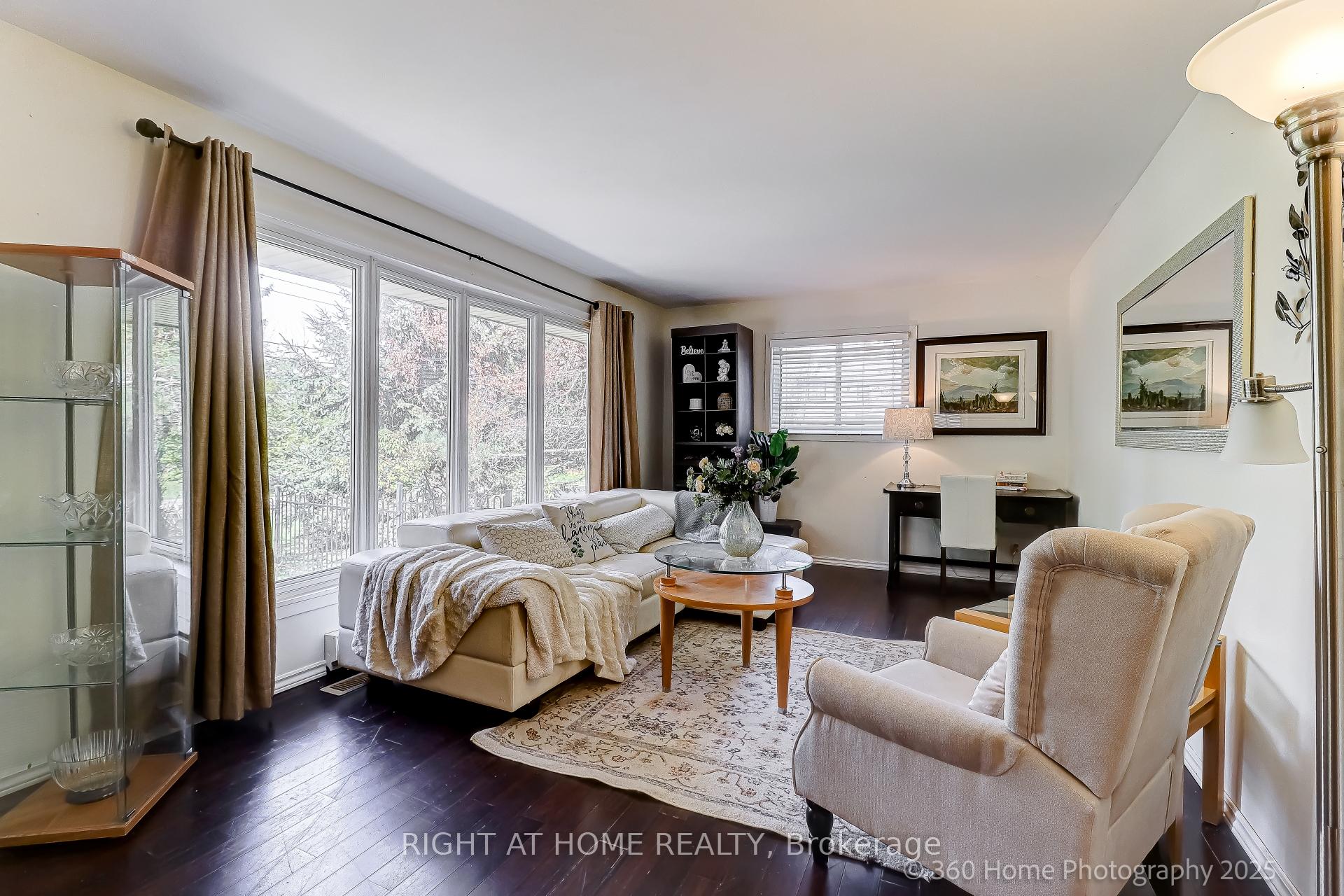 Photo 8 of 209 Wynhurst Road, Georgina, Keswick South — HOMEH