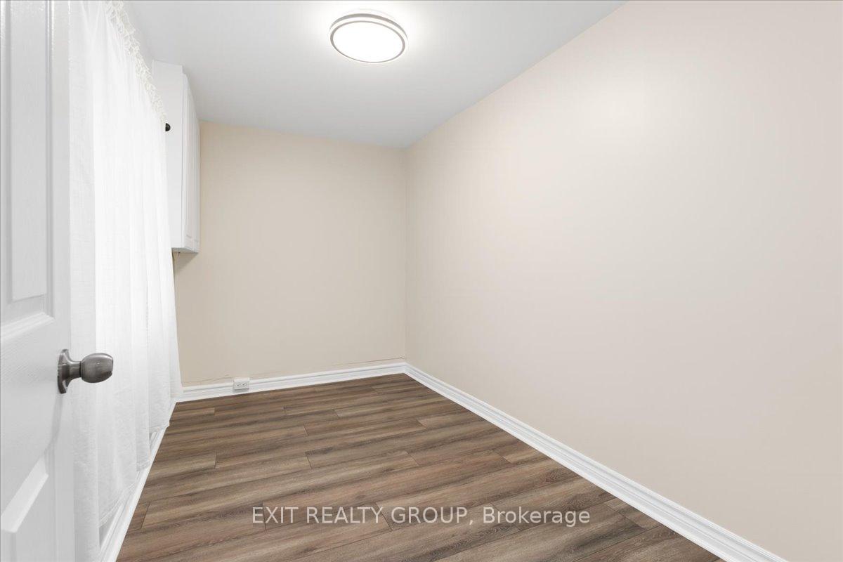 Photo 8 of 15 Brown Street, Belleville, Belleville Ward — HOMEH