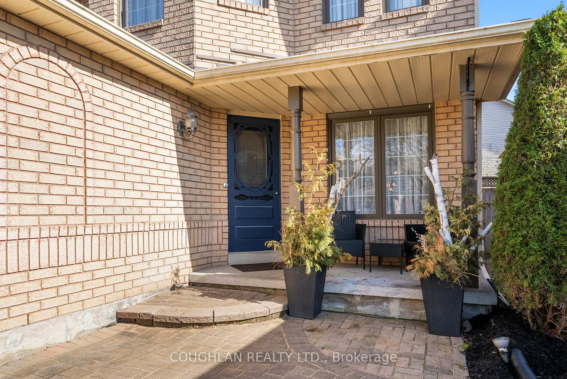 Photo 5 of 3 Edgerton Drive, Clarington, Bowmanville — HOMEH