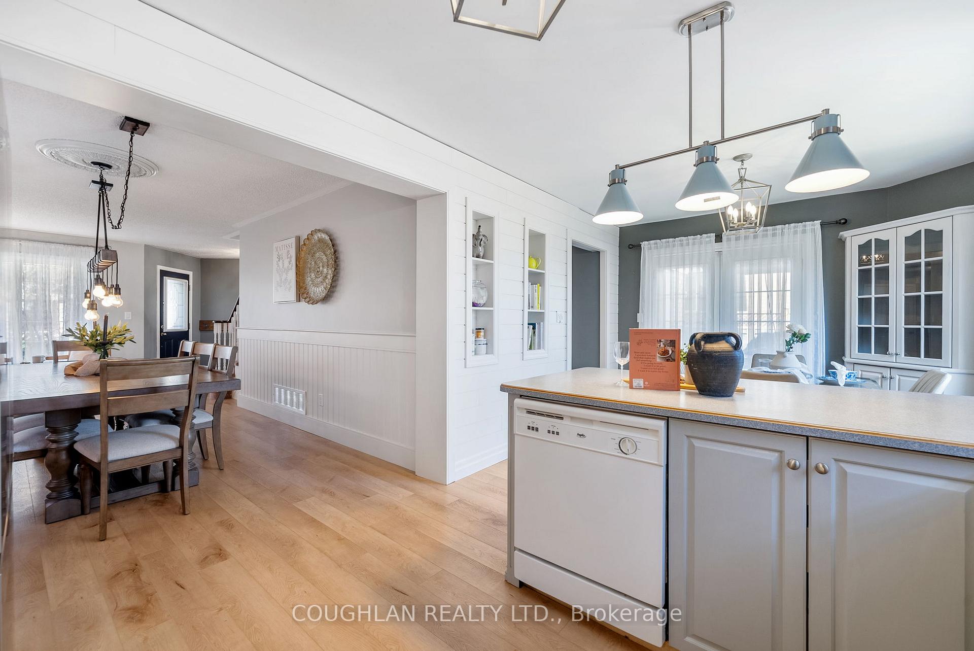 Photo 10 of 3 Edgerton Drive, Clarington, Bowmanville — HOMEH
