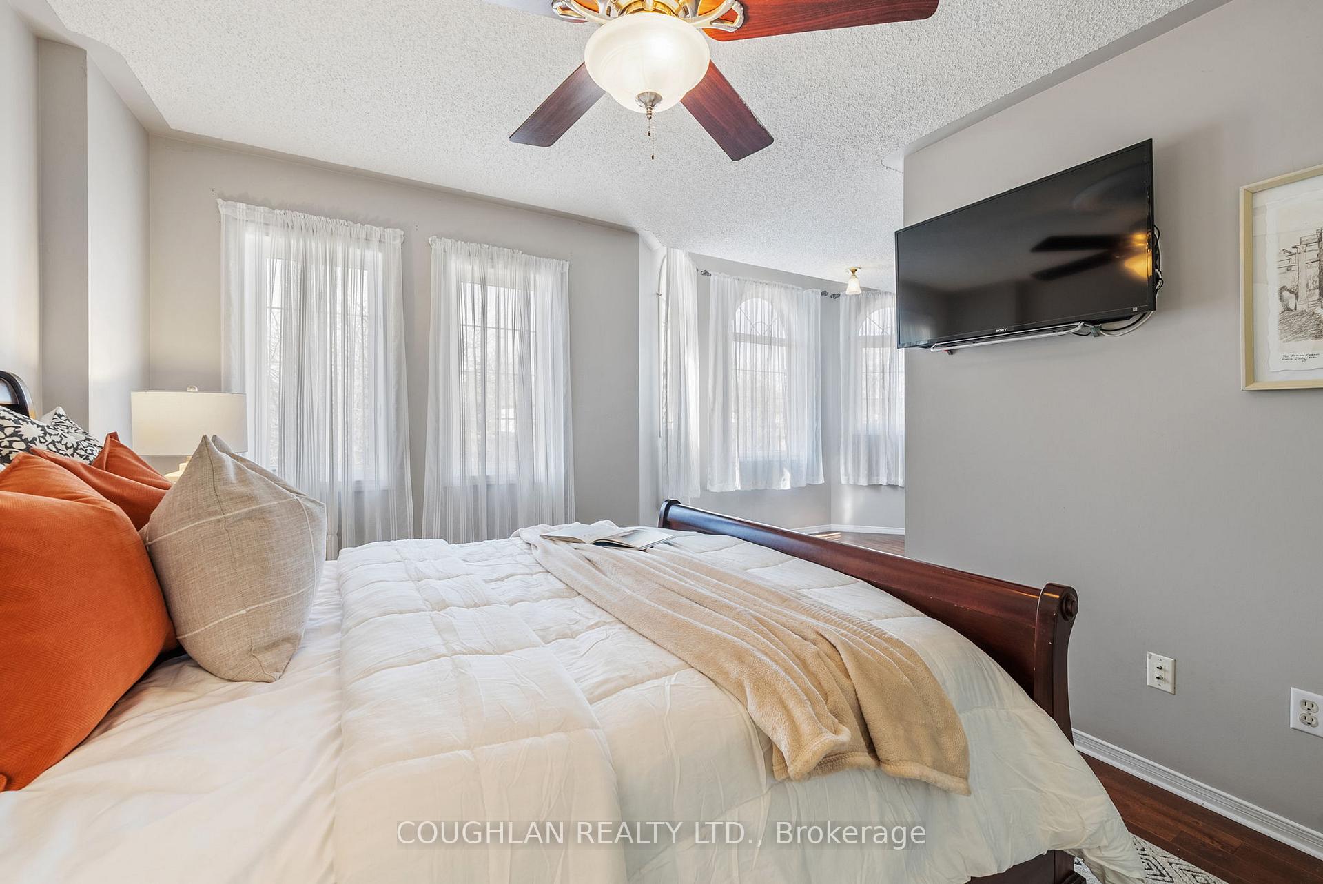 Photo 24 of 3 Edgerton Drive, Clarington, Bowmanville — HOMEH