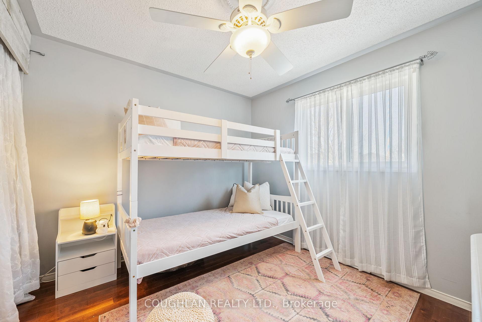 Photo 31 of 3 Edgerton Drive, Clarington, Bowmanville — HOMEH