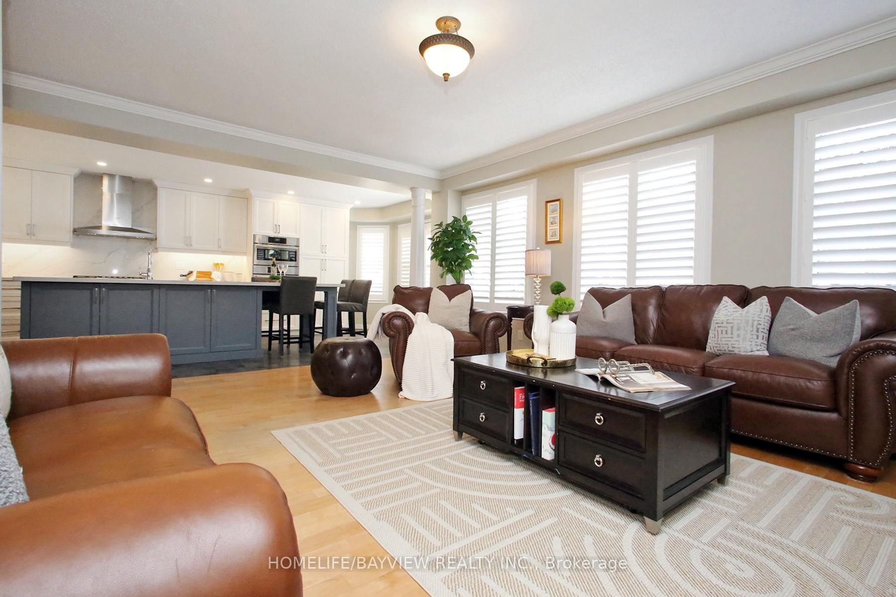 Photo 2 of 1513 Skyview Street, Oshawa, Taunton — HOMEH