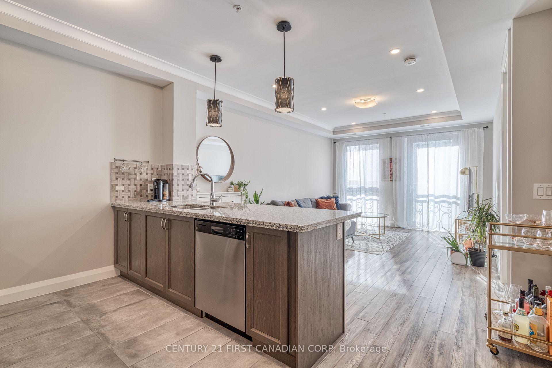 Photo 26 of Unit 720, 118 King Street E, Hamilton, Beasley — HOMEH