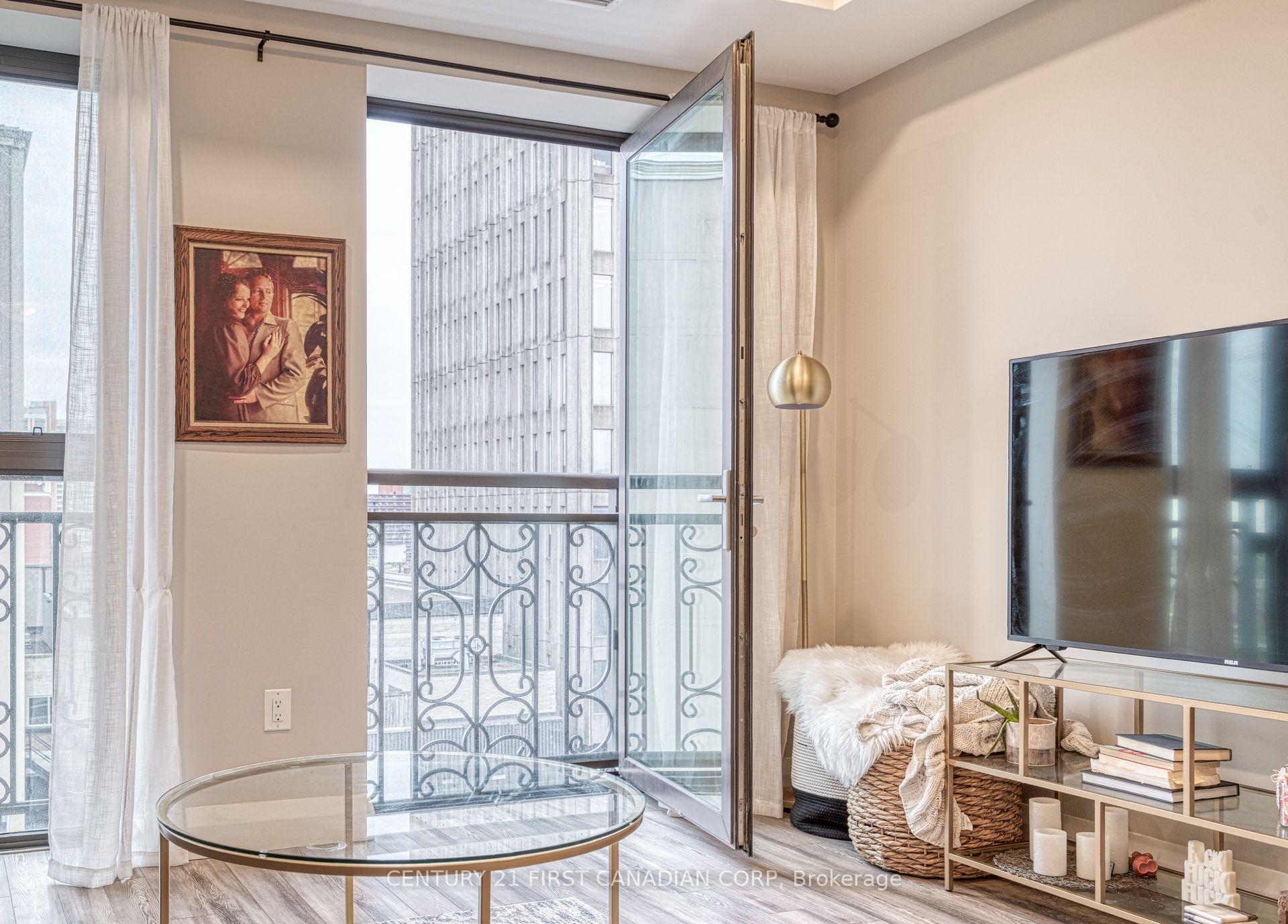 Photo 9 of Unit 720, 118 King Street E, Hamilton, Beasley — HOMEH