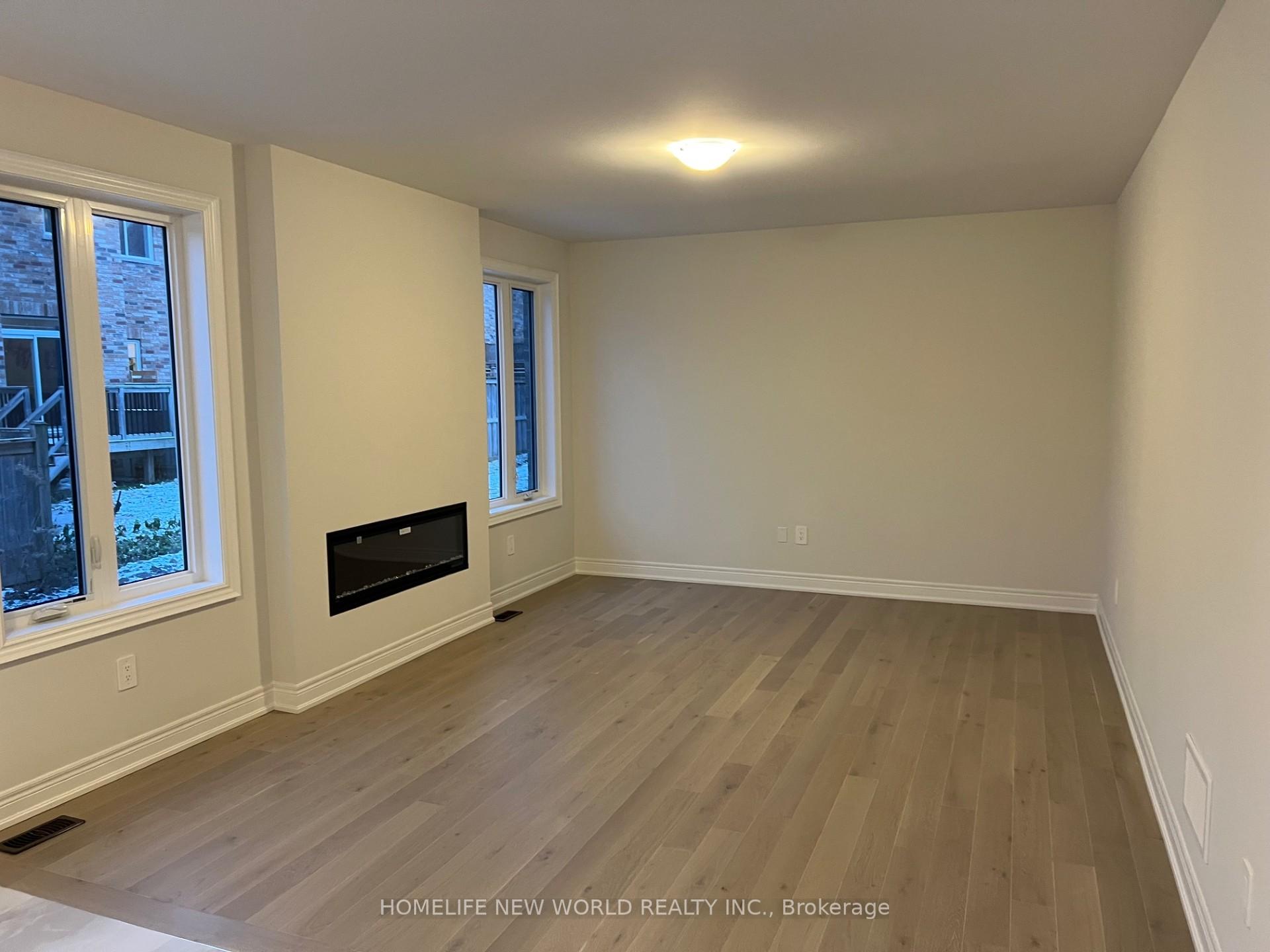 Photo 9 of 41 Bostock Drive, Georgina, Keswick South — HOMEH
