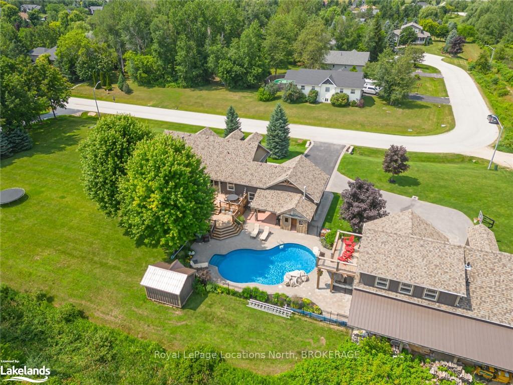 Photo 3 of 47 Blackburn Avenue, Clearview, Nottawa — HOMEH