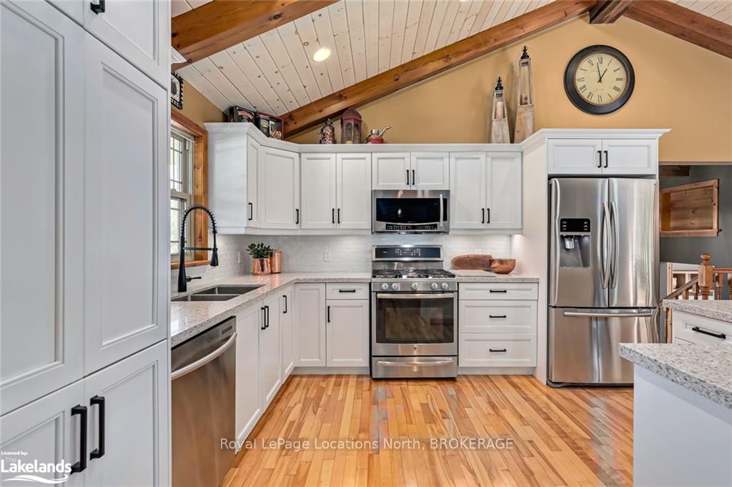 Photo 4 of 47 Blackburn Avenue, Clearview, Nottawa — HOMEH