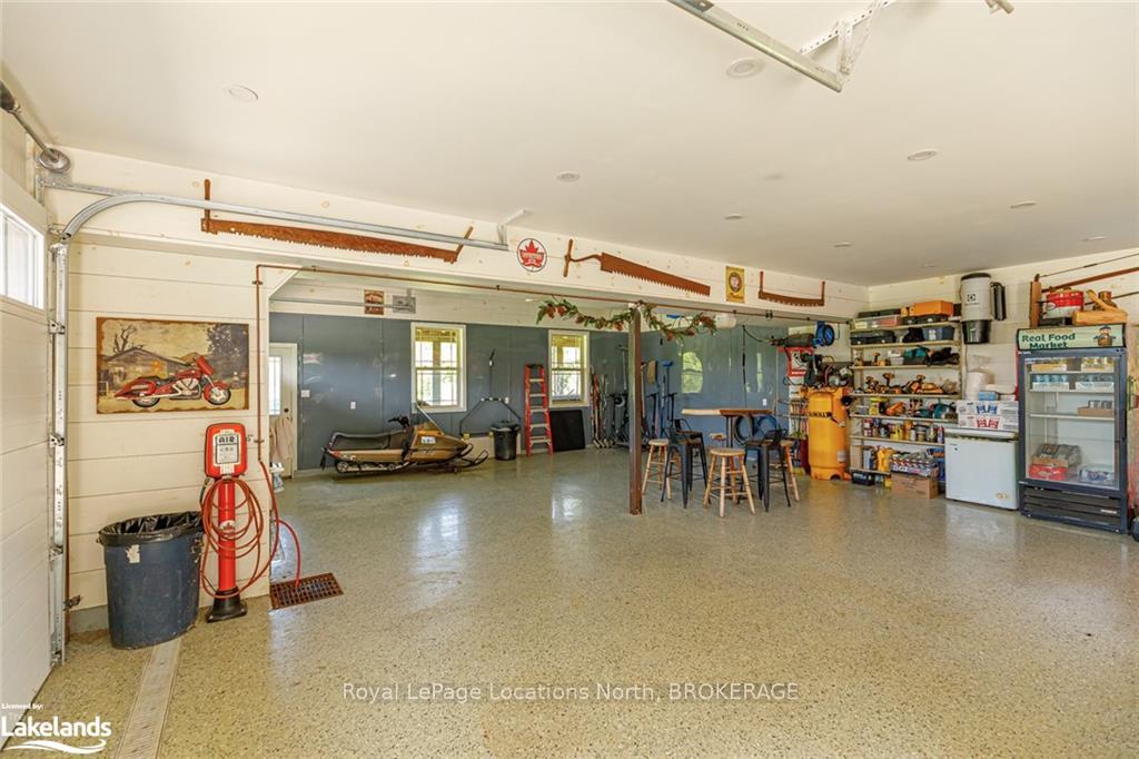 Photo 26 of 47 Blackburn Avenue, Clearview, Nottawa — HOMEH