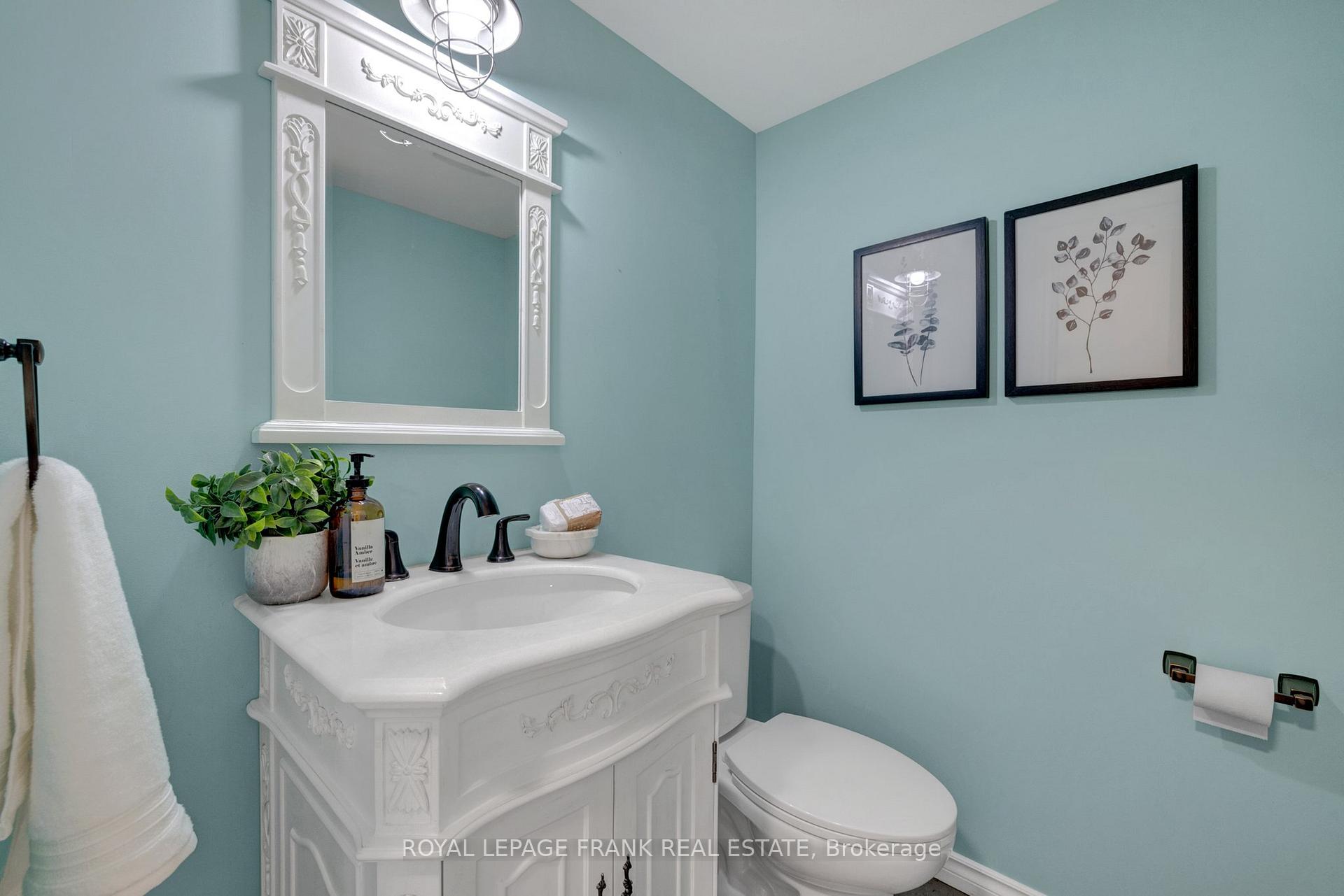 Photo 13 of 120 Bonnycastle Drive, Clarington, Bowmanville — HOMEH