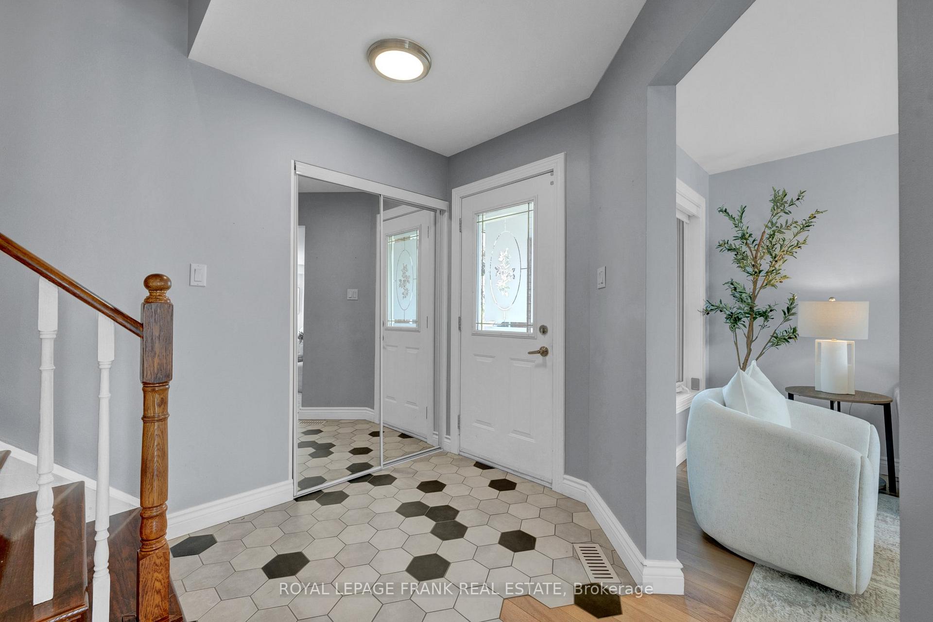 Photo 14 of 120 Bonnycastle Drive, Clarington, Bowmanville — HOMEH