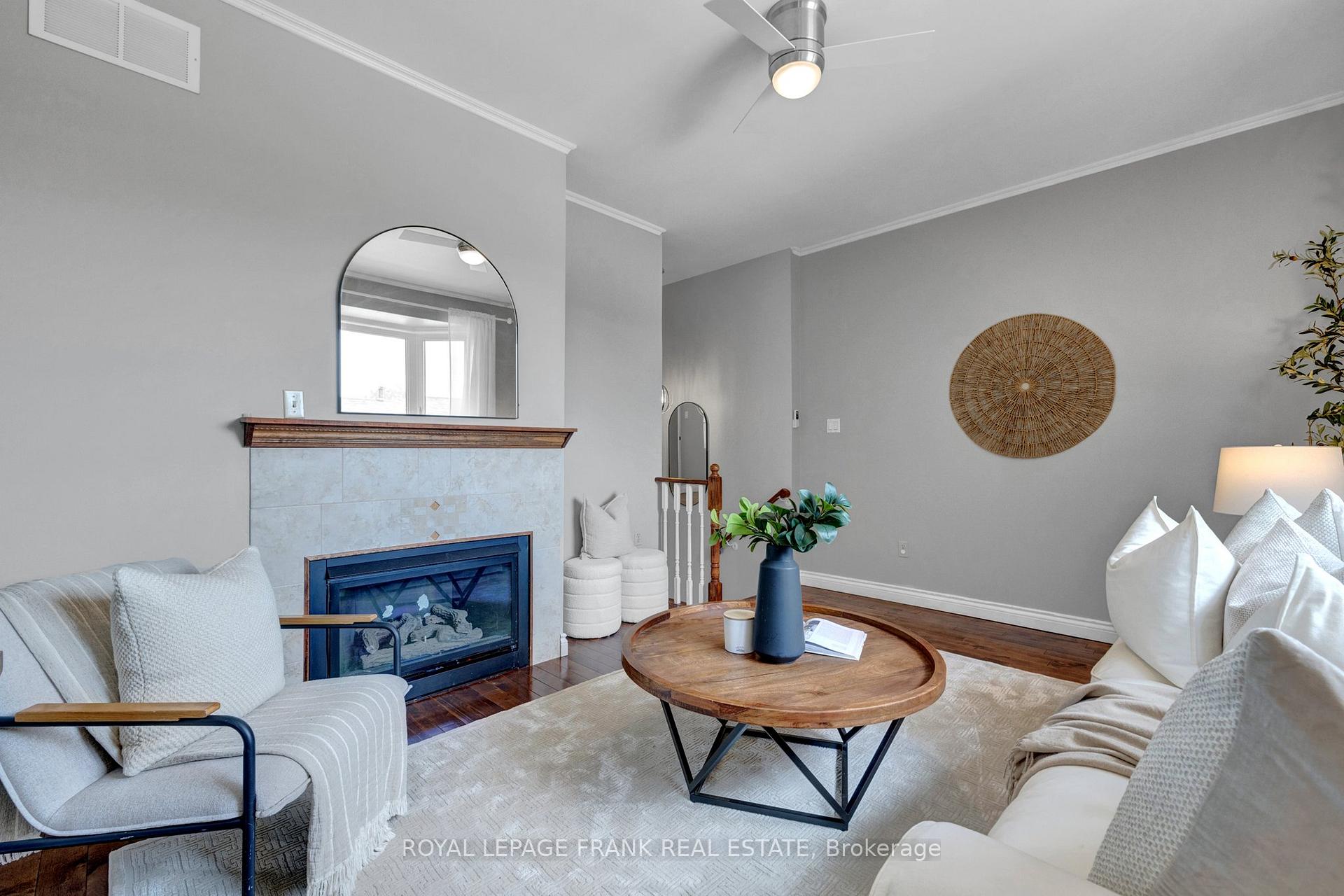 Photo 18 of 120 Bonnycastle Drive, Clarington, Bowmanville — HOMEH