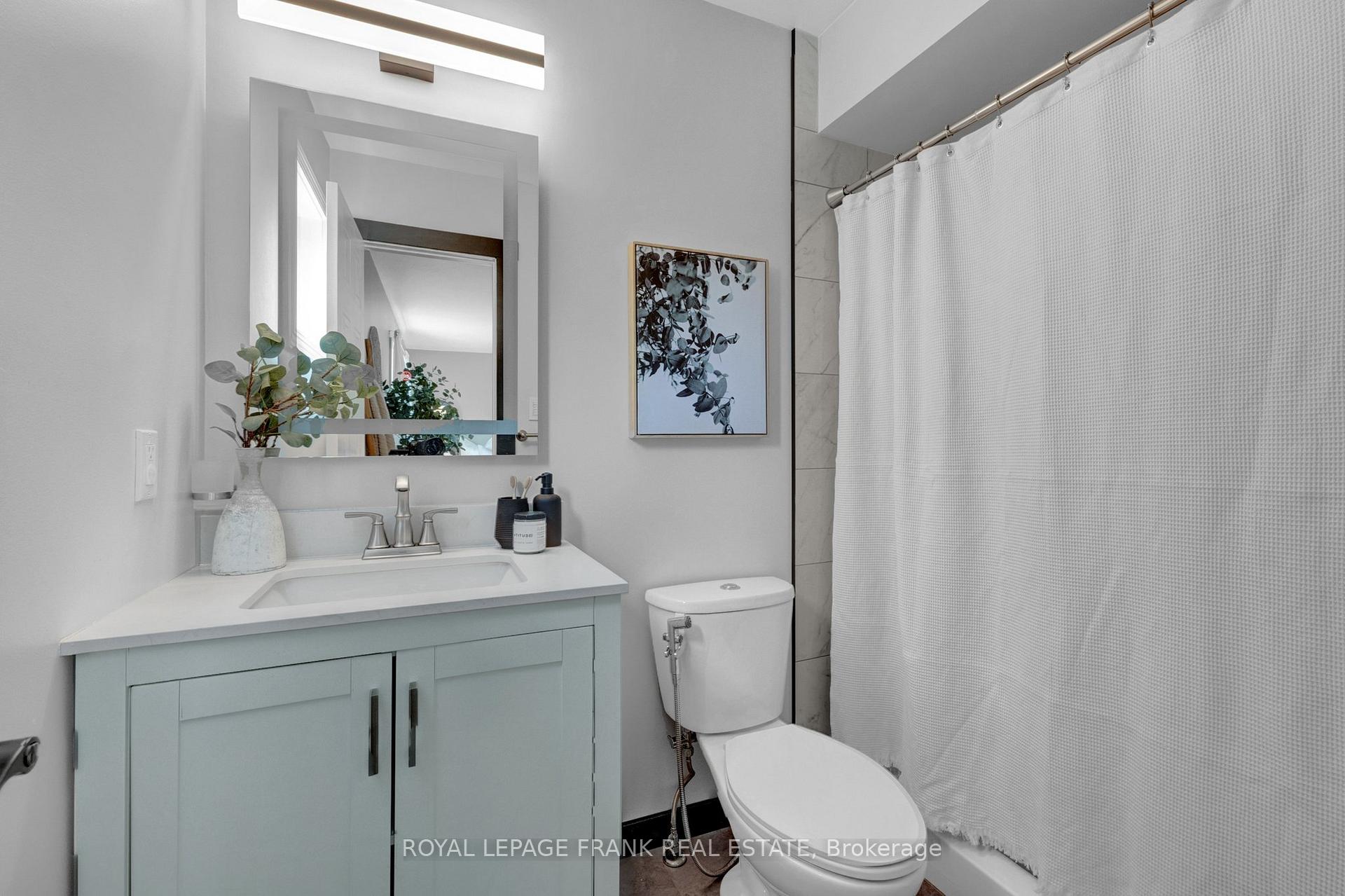 Photo 22 of 120 Bonnycastle Drive, Clarington, Bowmanville — HOMEH