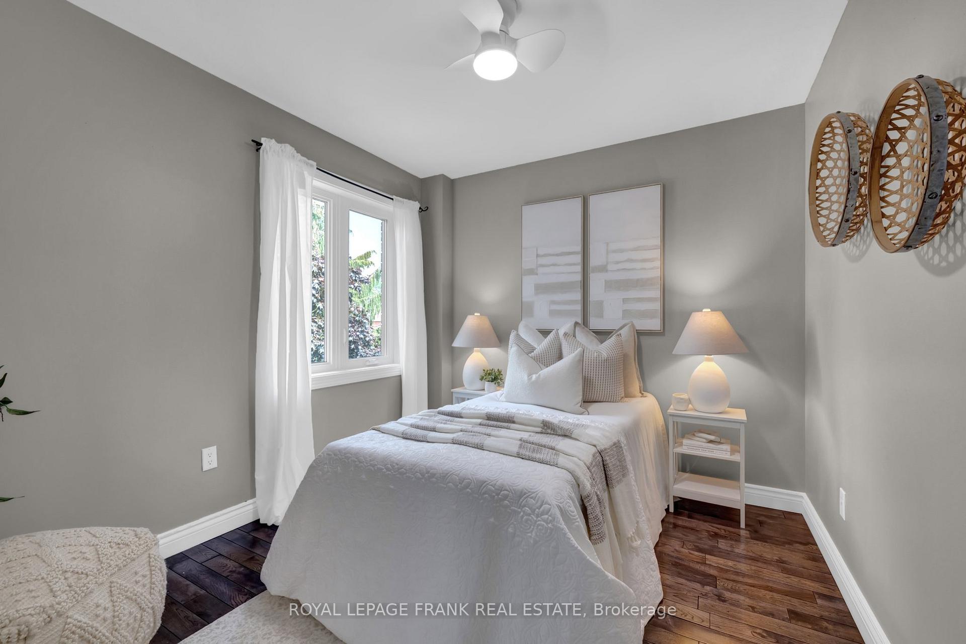 Photo 23 of 120 Bonnycastle Drive, Clarington, Bowmanville — HOMEH