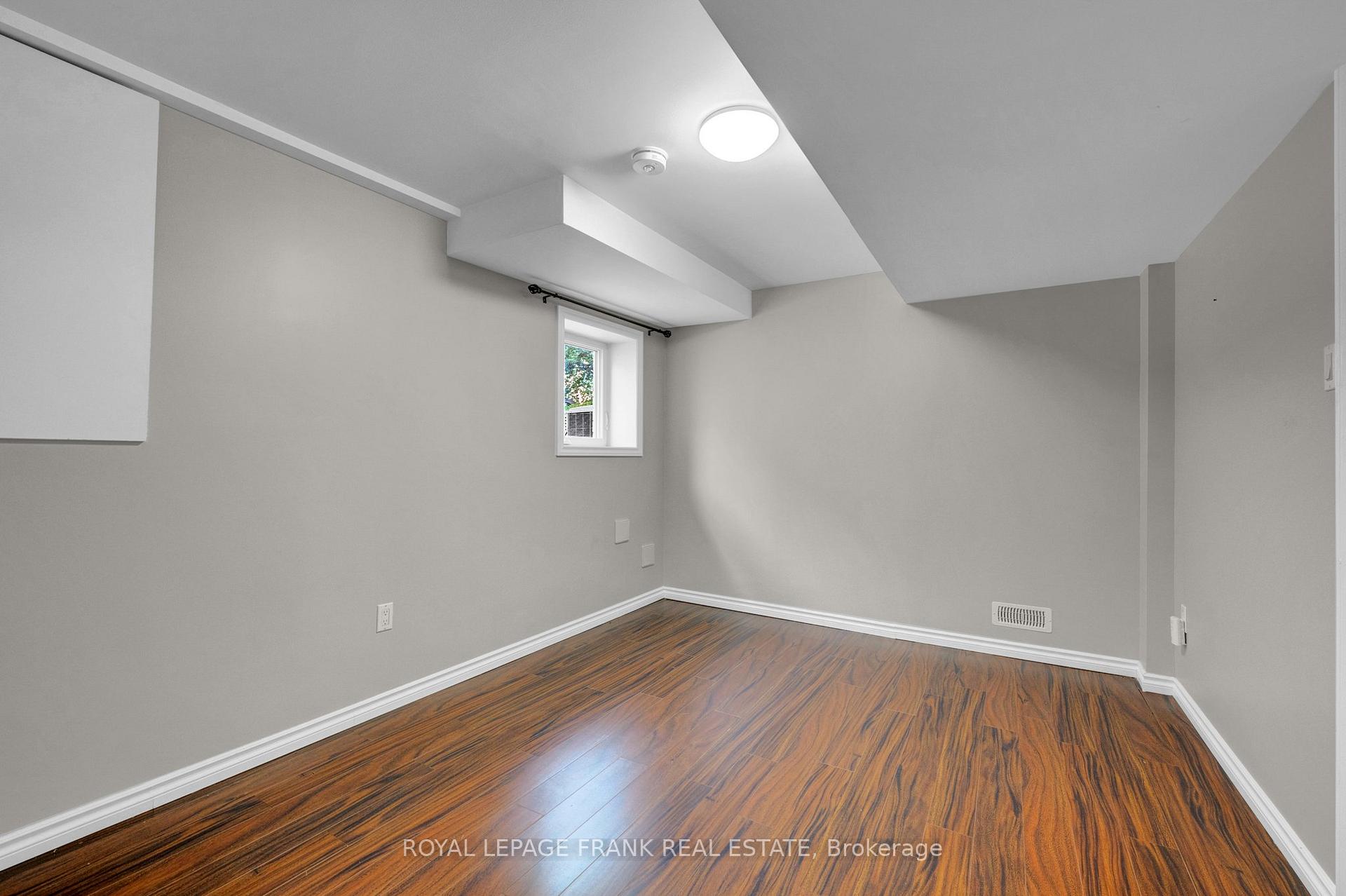 Photo 34 of 120 Bonnycastle Drive, Clarington, Bowmanville — HOMEH