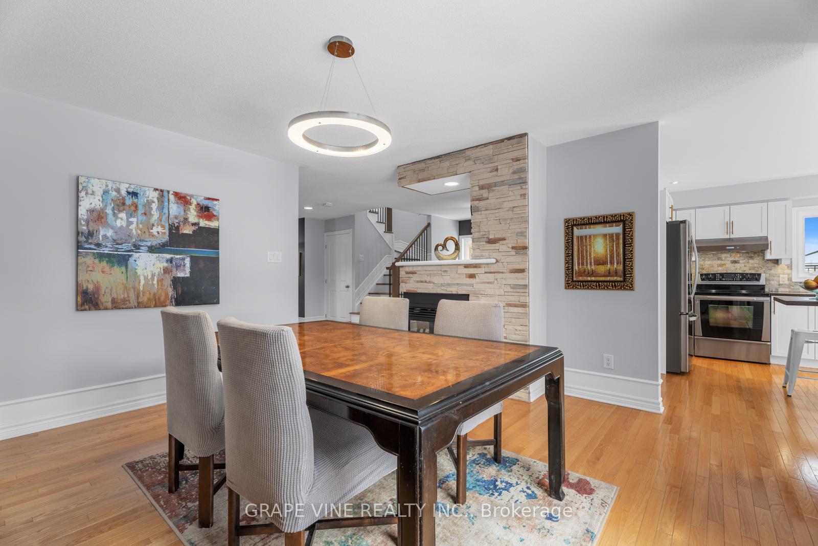 Photo 14 of 588 Dusty Miller Crescent, Ottawa, Riverside South/Gloucester Glen — HOMEH