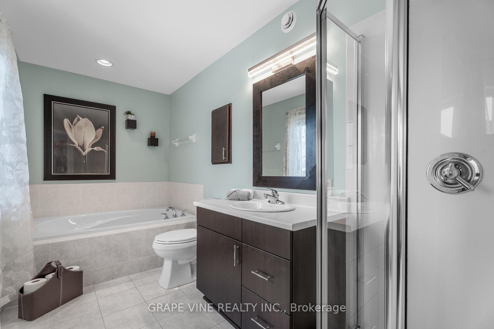 Photo 23 of 588 Dusty Miller Crescent, Ottawa, Riverside South/Gloucester Glen — HOMEH