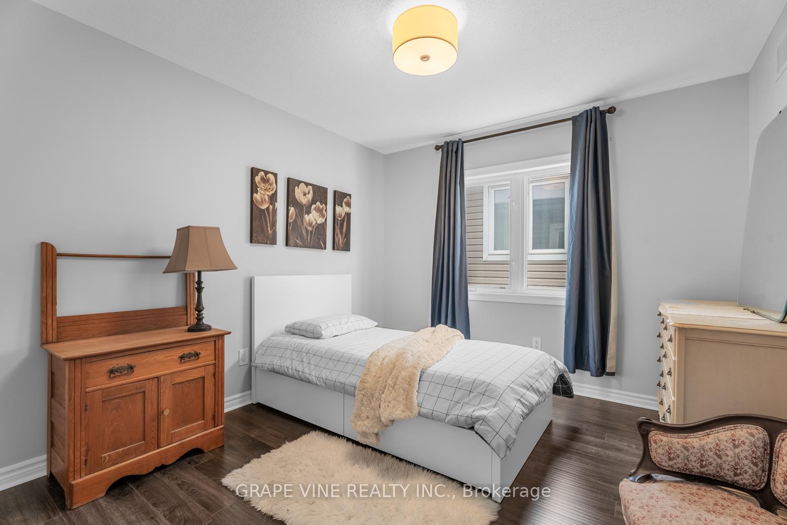 Photo 24 of 588 Dusty Miller Crescent, Ottawa, Riverside South/Gloucester Glen — HOMEH