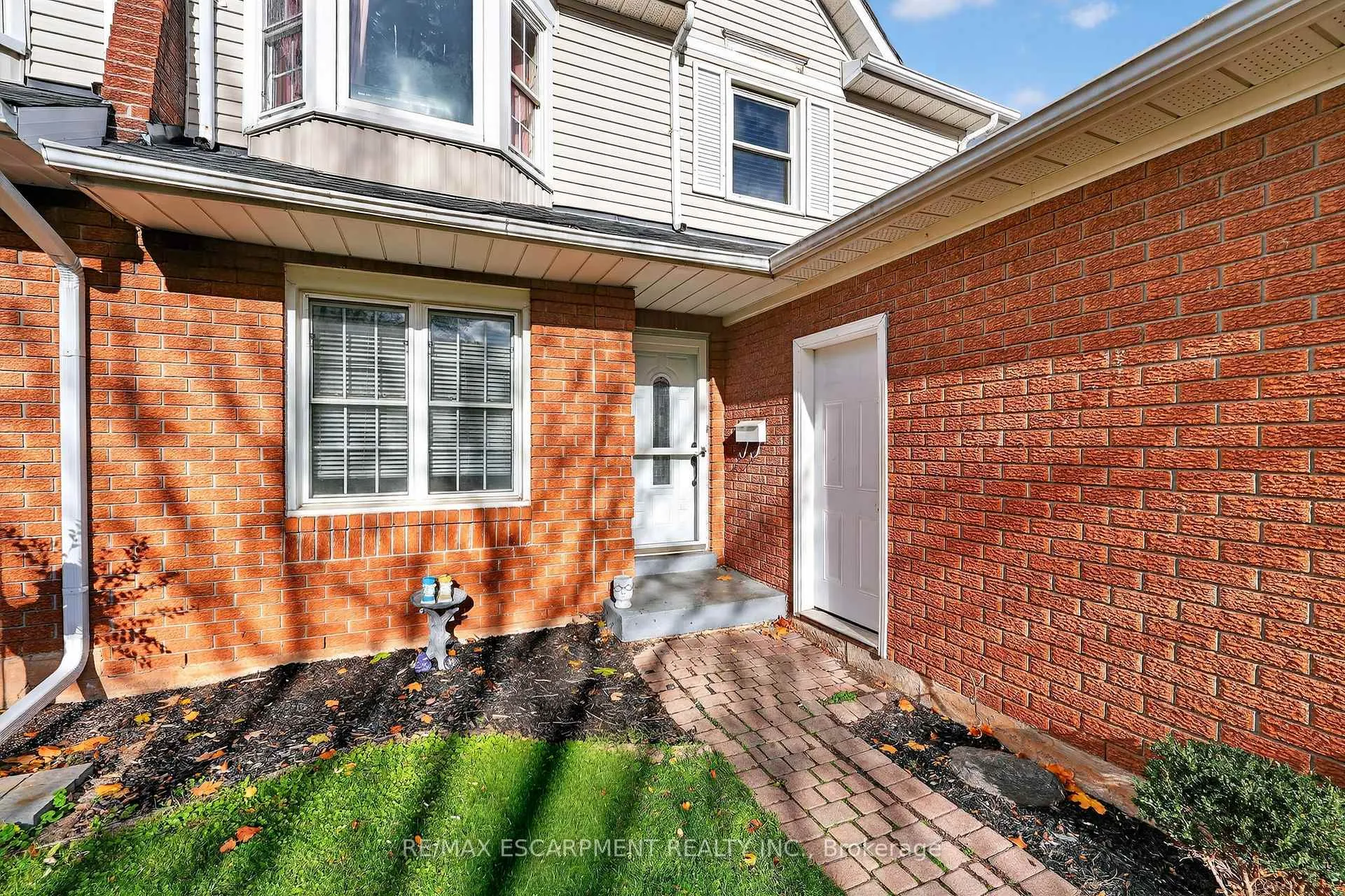 Photo 5 of 4 Pleasant Grove Terrace, Grimsby, Grimsby East — HOMEH