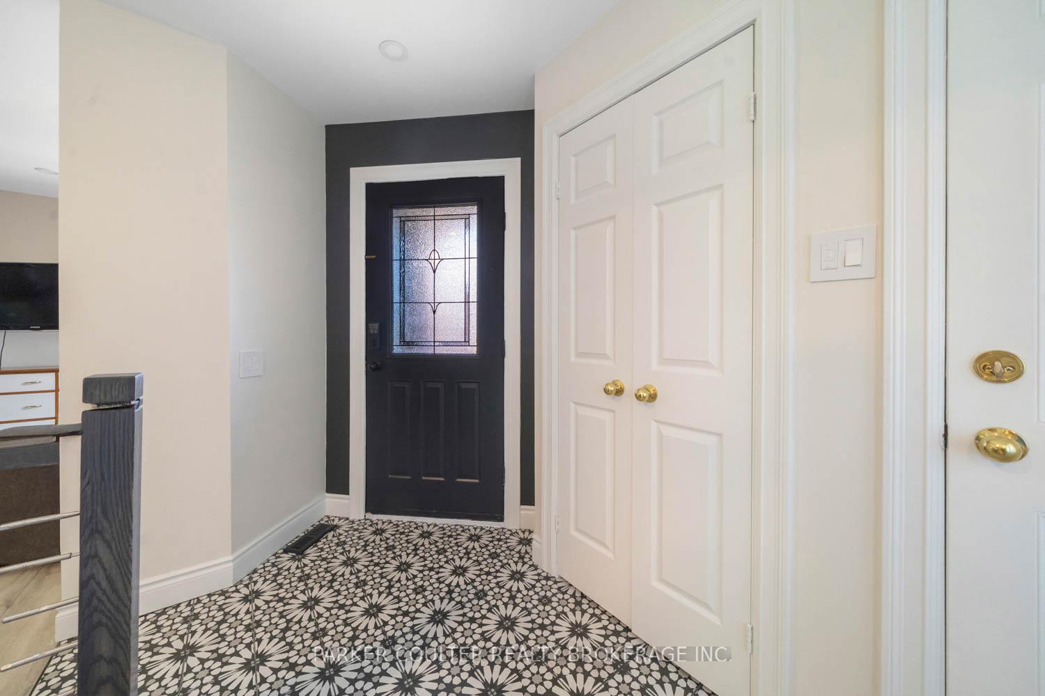 Photo 5 of 78 Ward Drive, Barrie, Painswick South — HOMEH