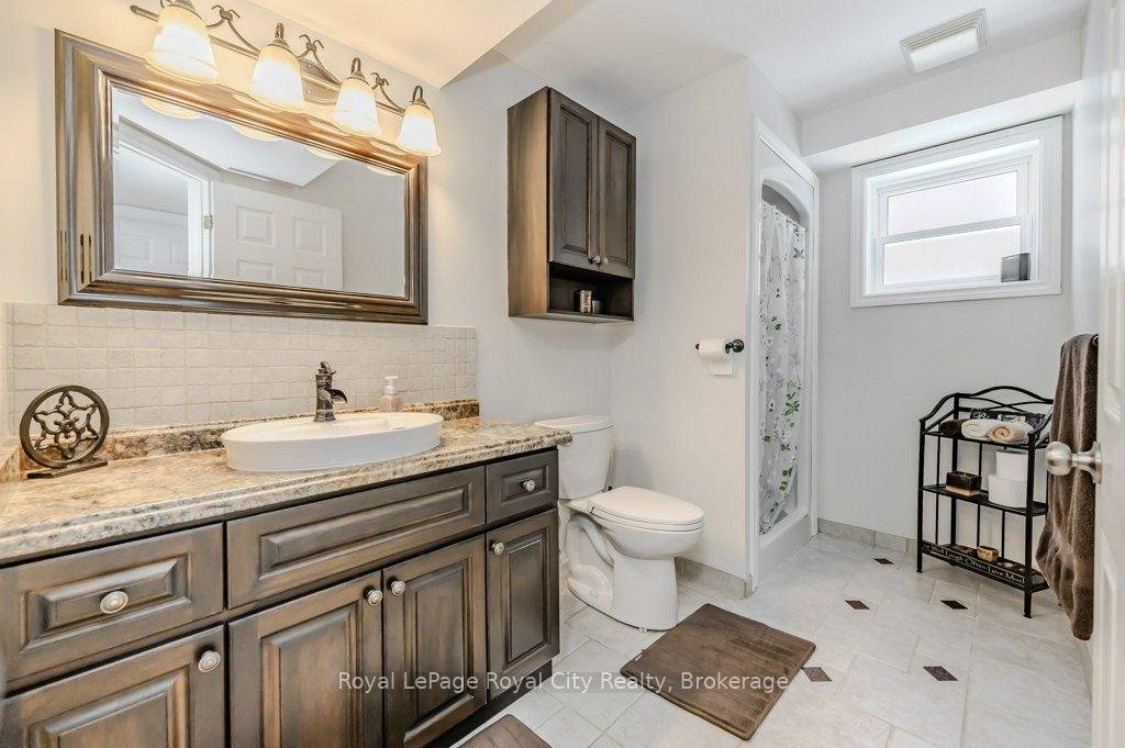 Photo 14 of 100 Windsor Drive, Brant, South Dumfries — HOMEH