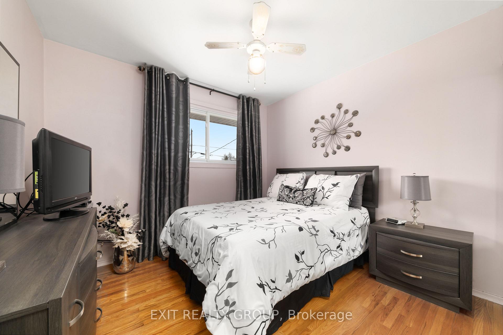 Photo 19 of 129 Leland Drive, Belleville, Belleville Ward — HOMEH