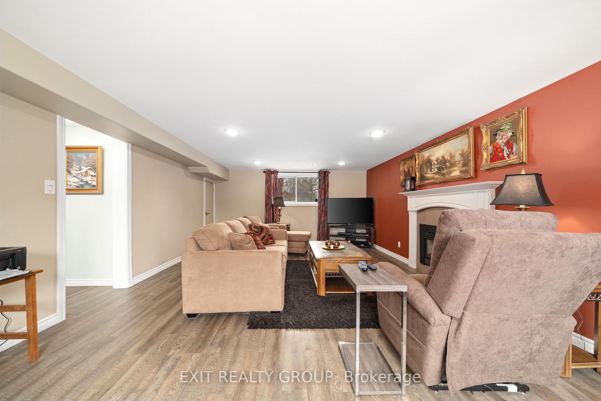 Photo 22 of 129 Leland Drive, Belleville, Belleville Ward — HOMEH