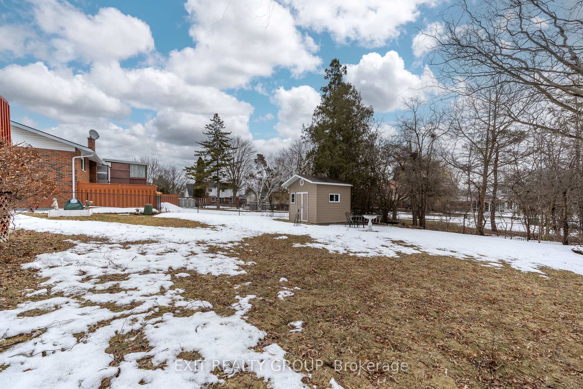Photo 37 of 129 Leland Drive, Belleville, Belleville Ward — HOMEH
