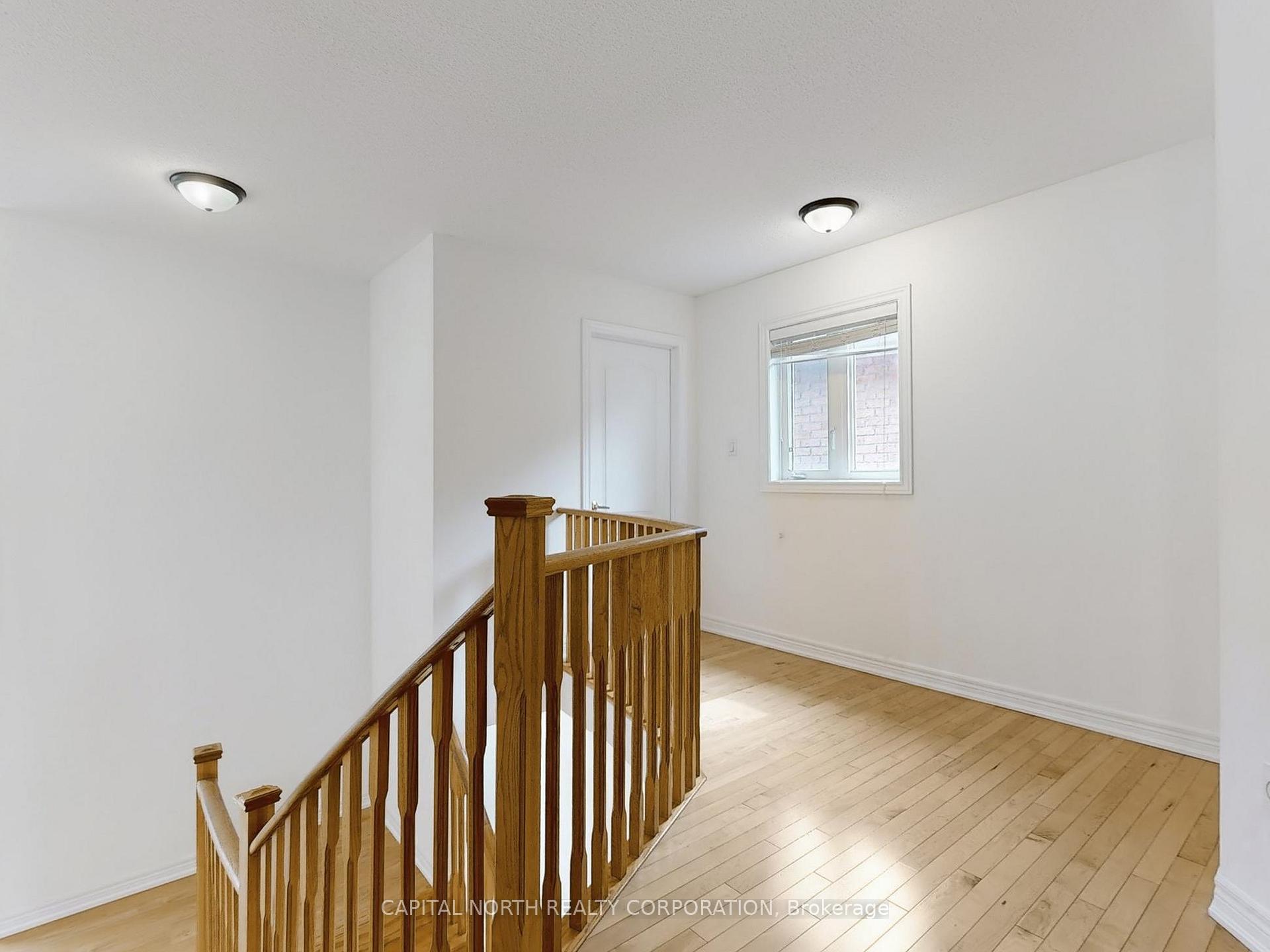 Photo 19 of 29 Begonia Crescent, Brampton, Northwest Sandalwood Parkway — HOMEH