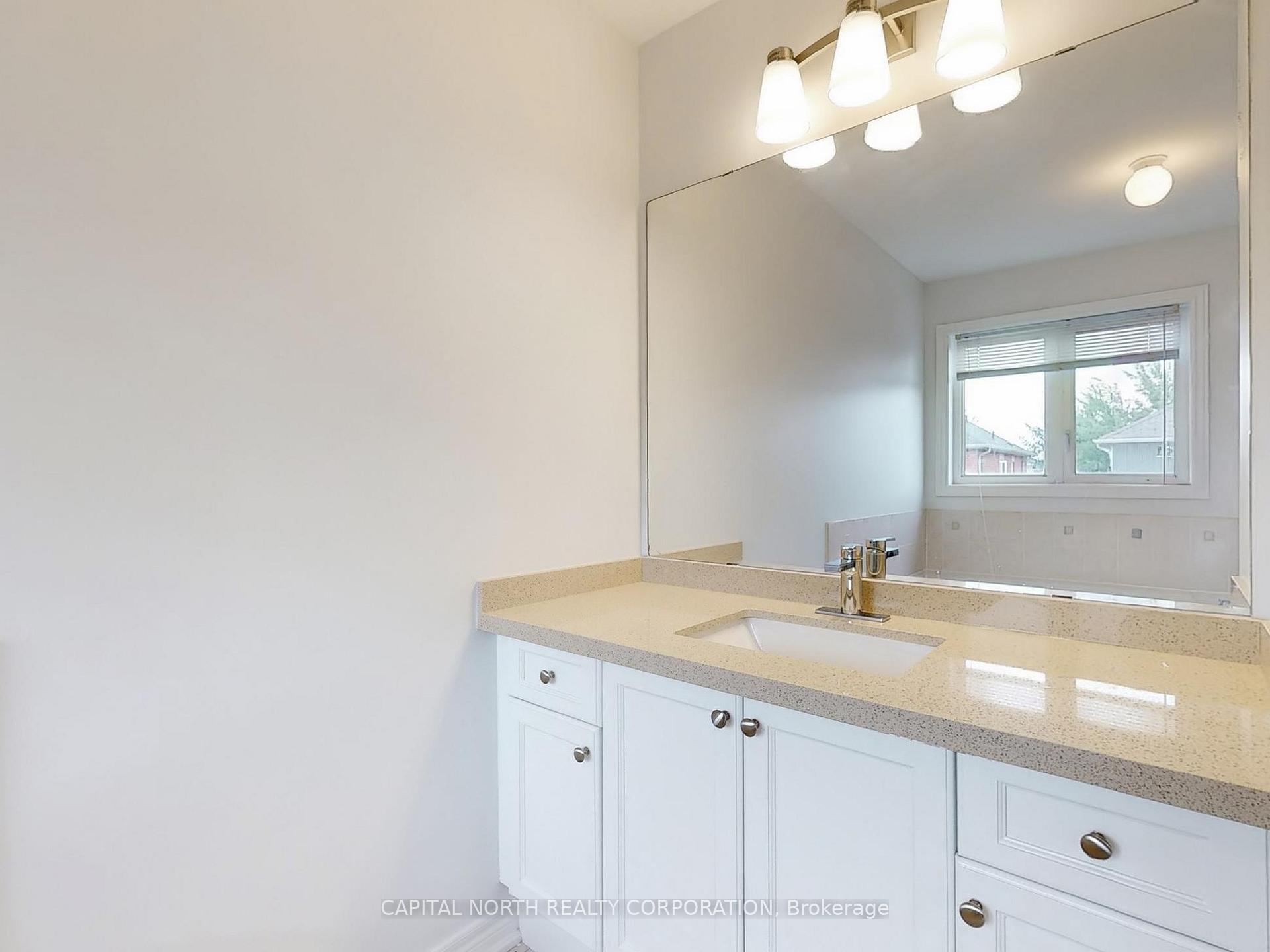 Photo 23 of 29 Begonia Crescent, Brampton, Northwest Sandalwood Parkway — HOMEH