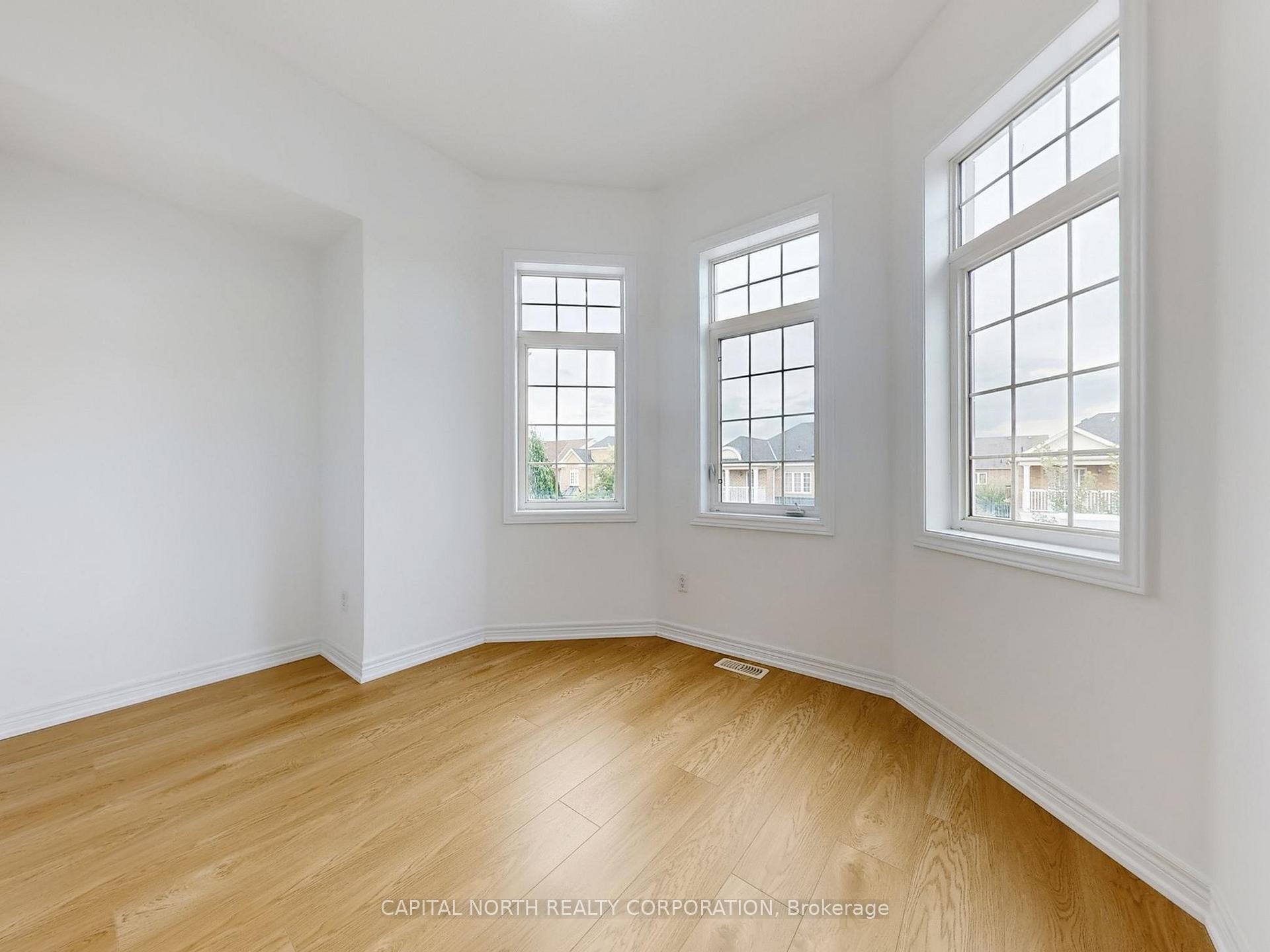 Photo 26 of 29 Begonia Crescent, Brampton, Northwest Sandalwood Parkway — HOMEH